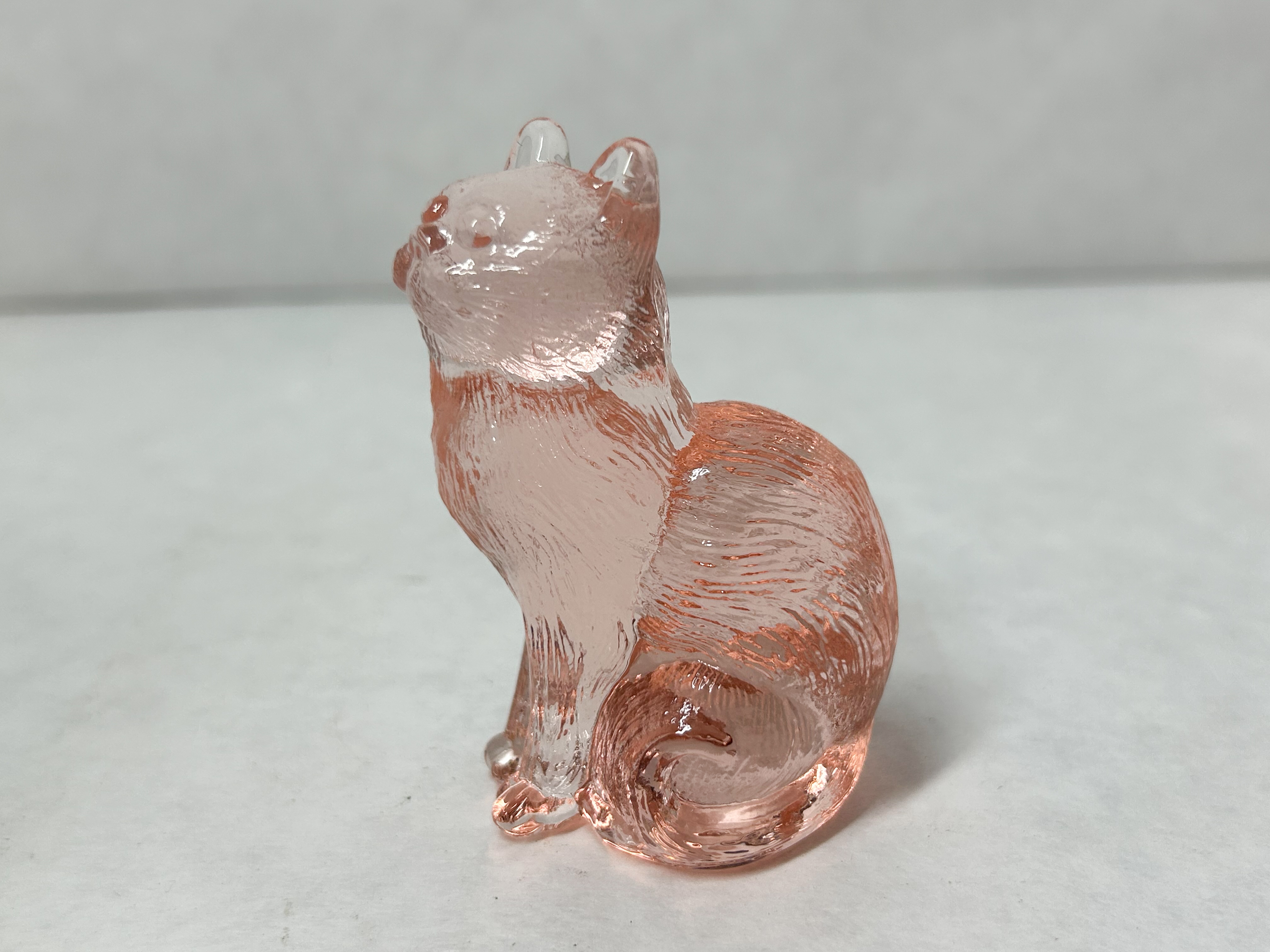 MOSSER PINK SITTING CAT