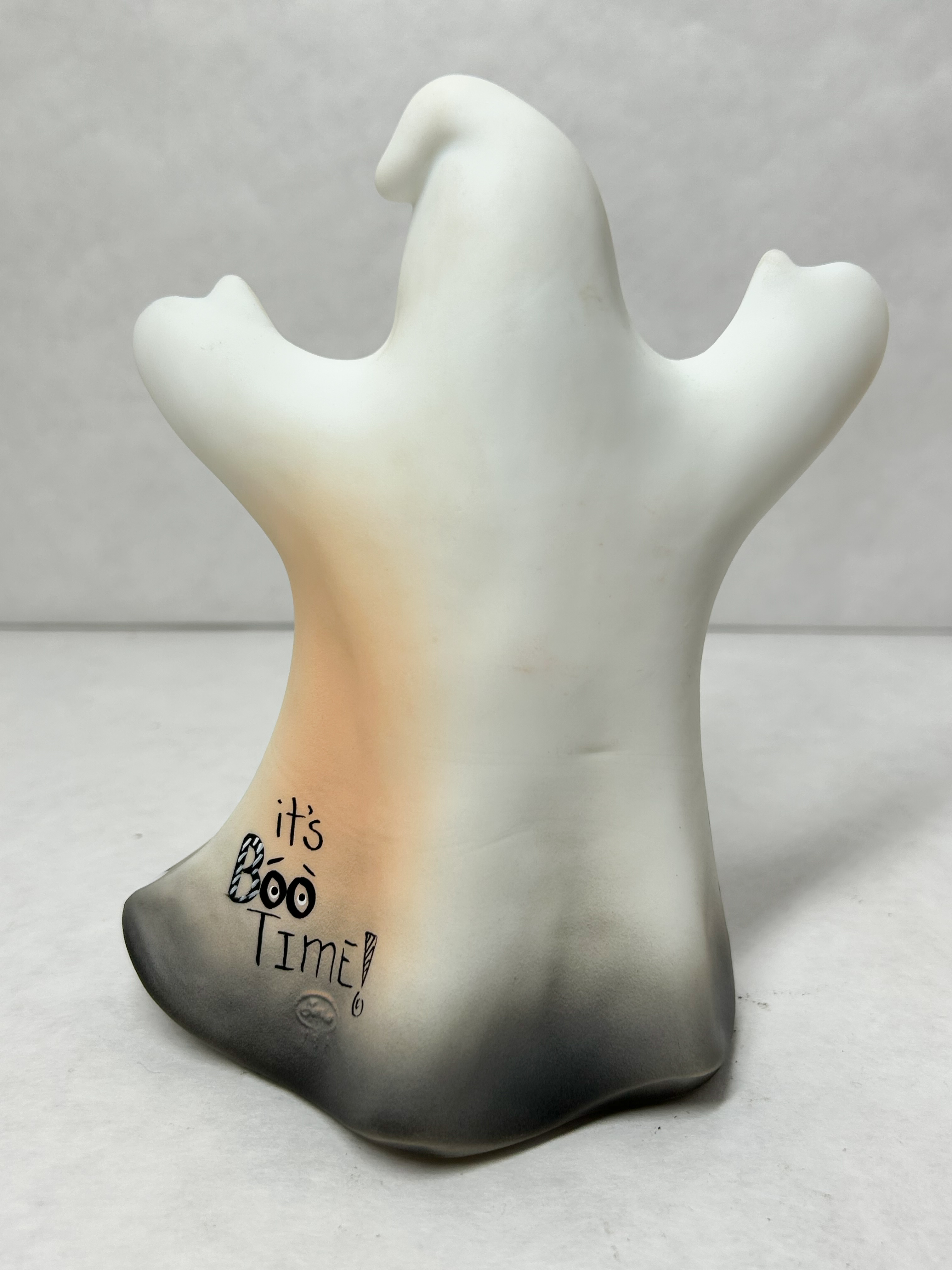 FENTON PAINTED GLASS GHOST 2024 BARLEY