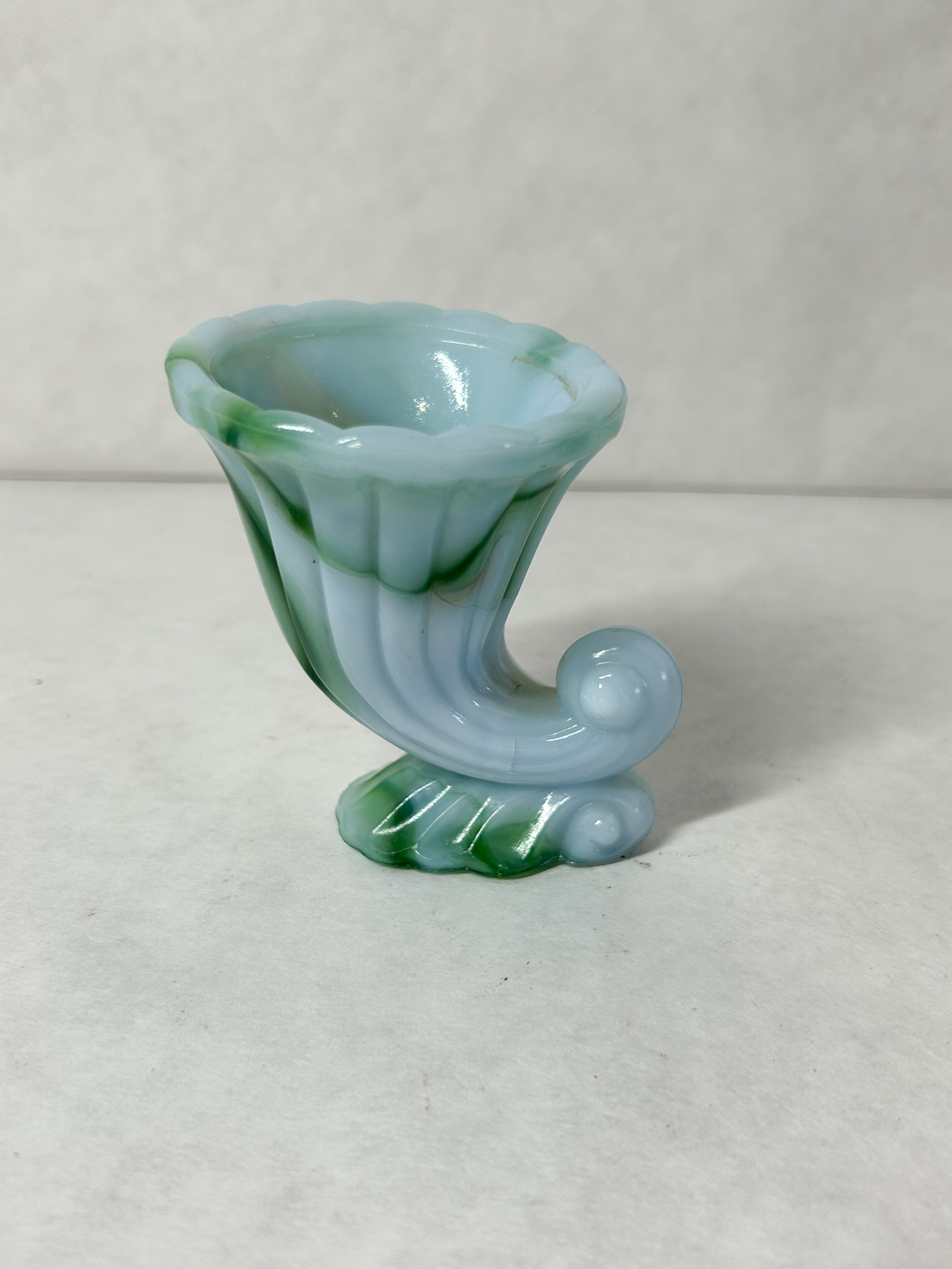 BLUE AND GREEN SLAG GLASS CORNUCOPIA