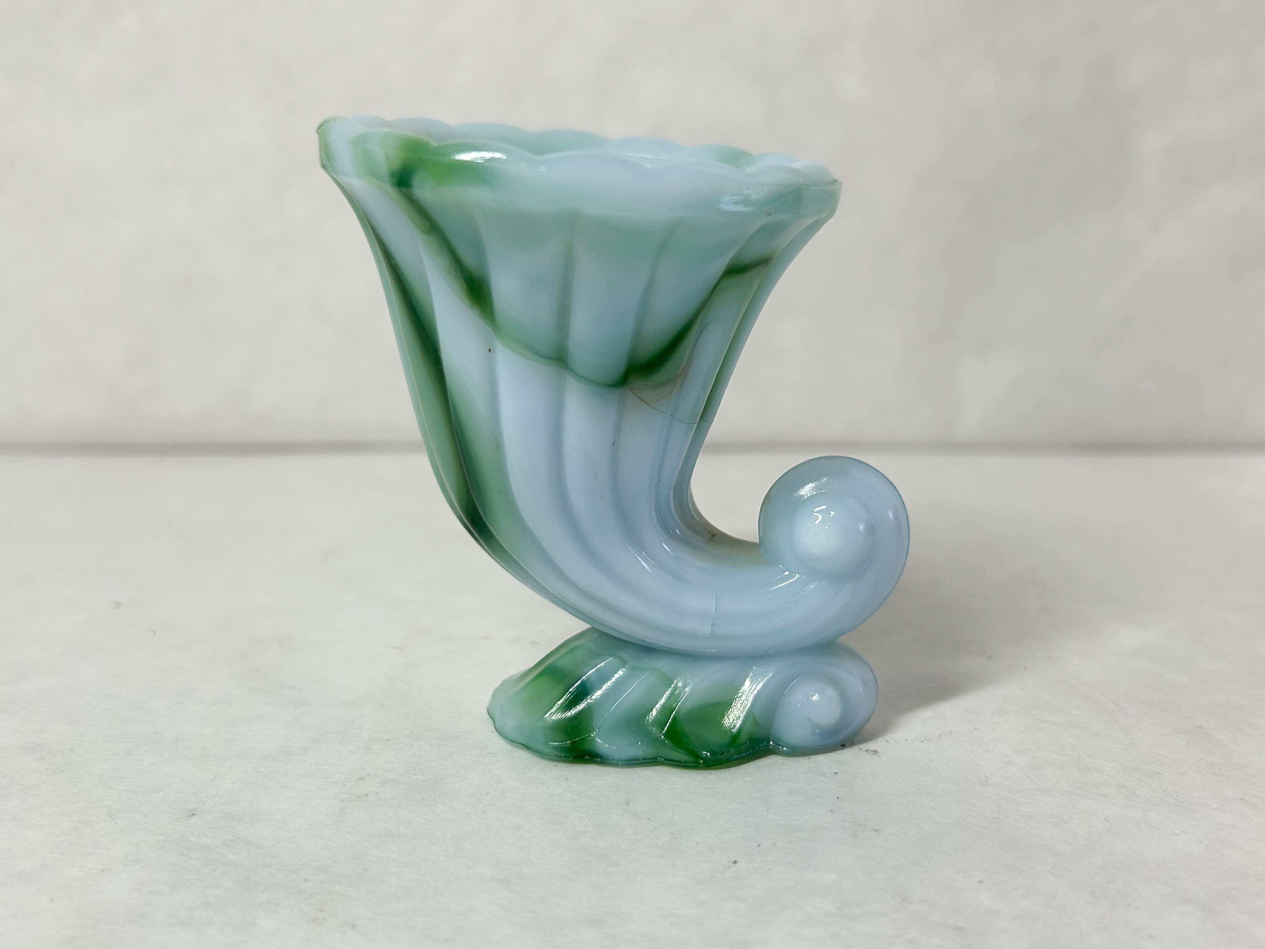 BLUE AND GREEN SLAG GLASS CORNUCOPIA