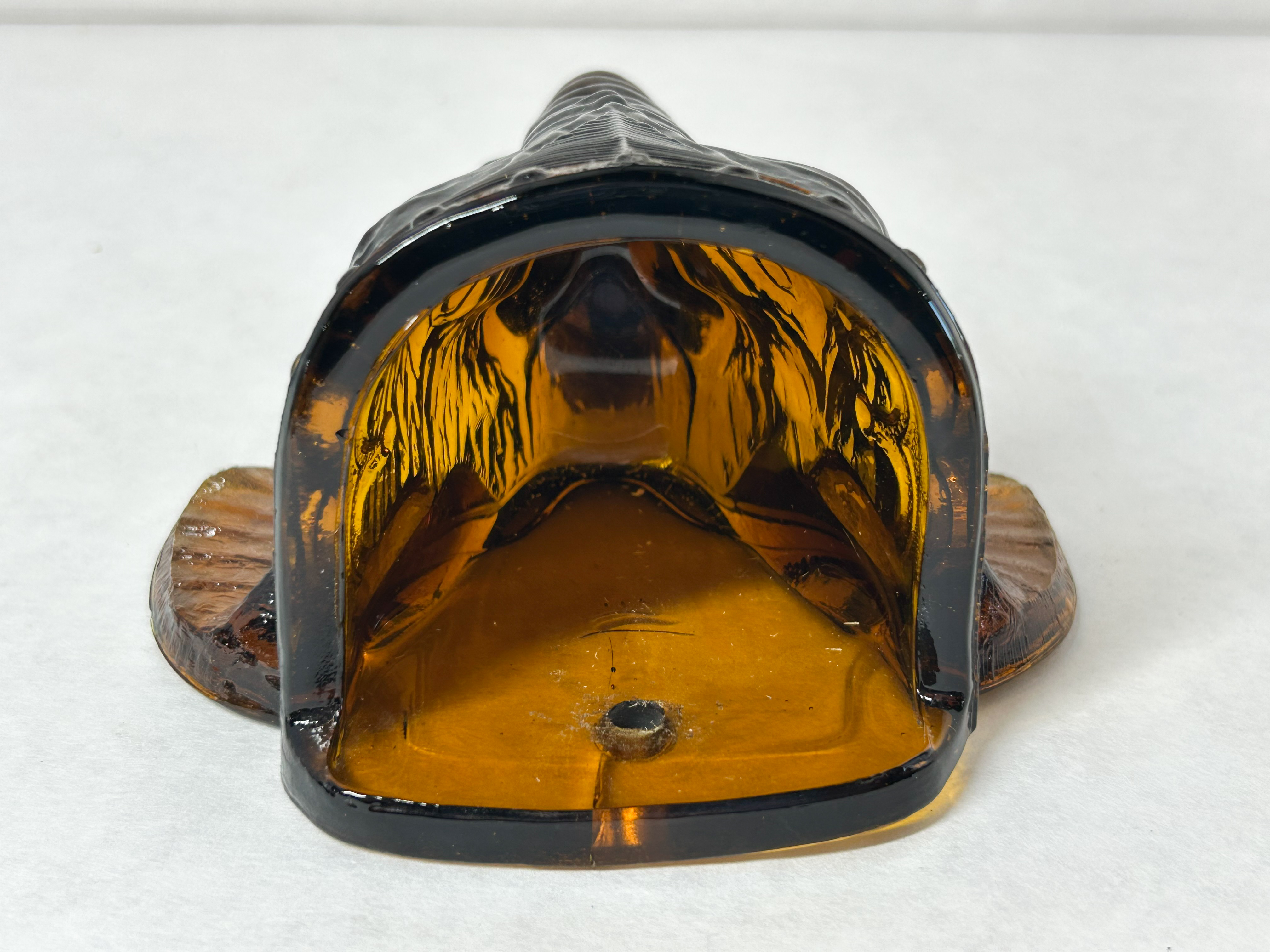 BOYD AMBER GLASS ELEPHANT WALL POCKET