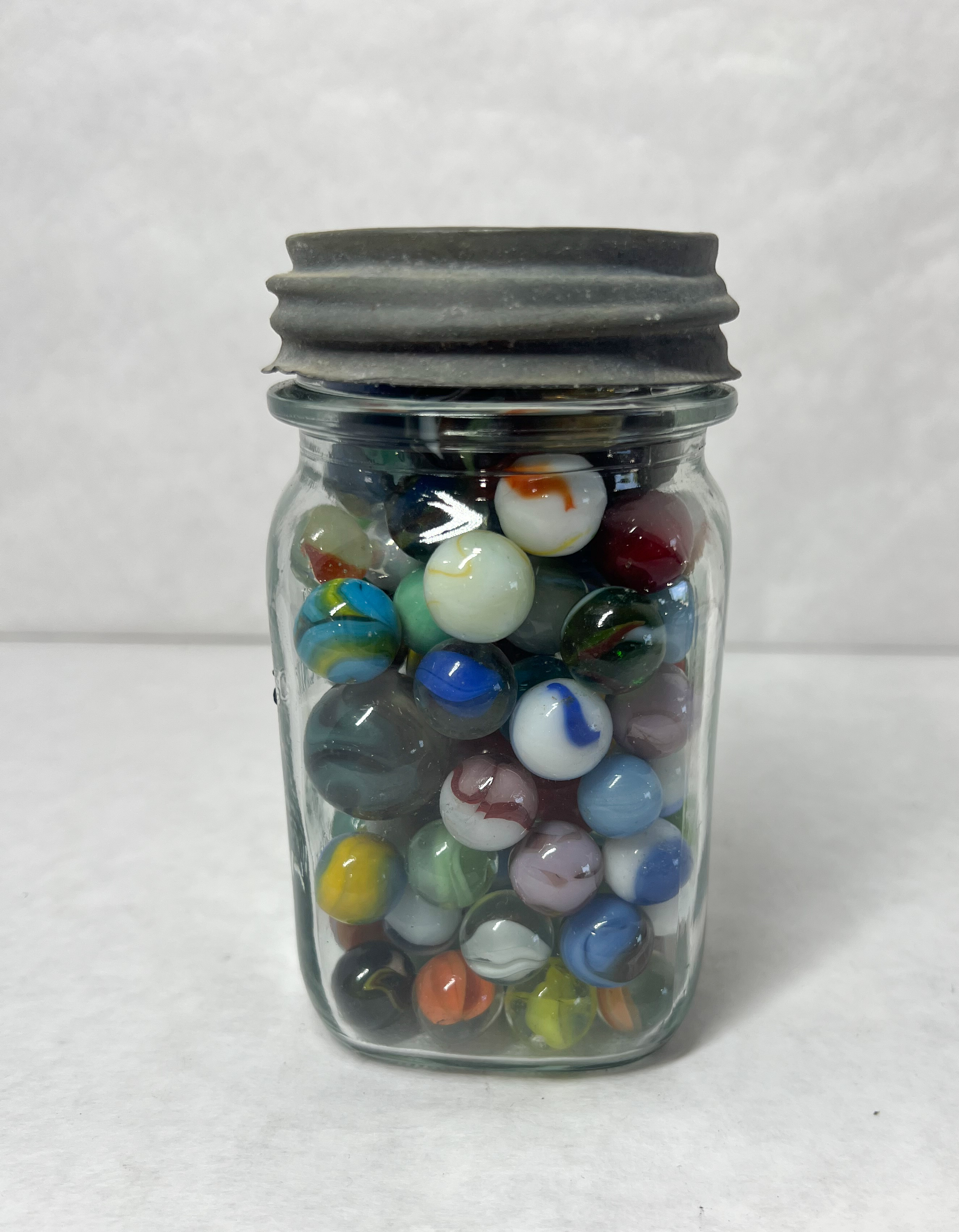 ANCHOR HOCKING VINTAGE GLASS MARBLE COLLECTION