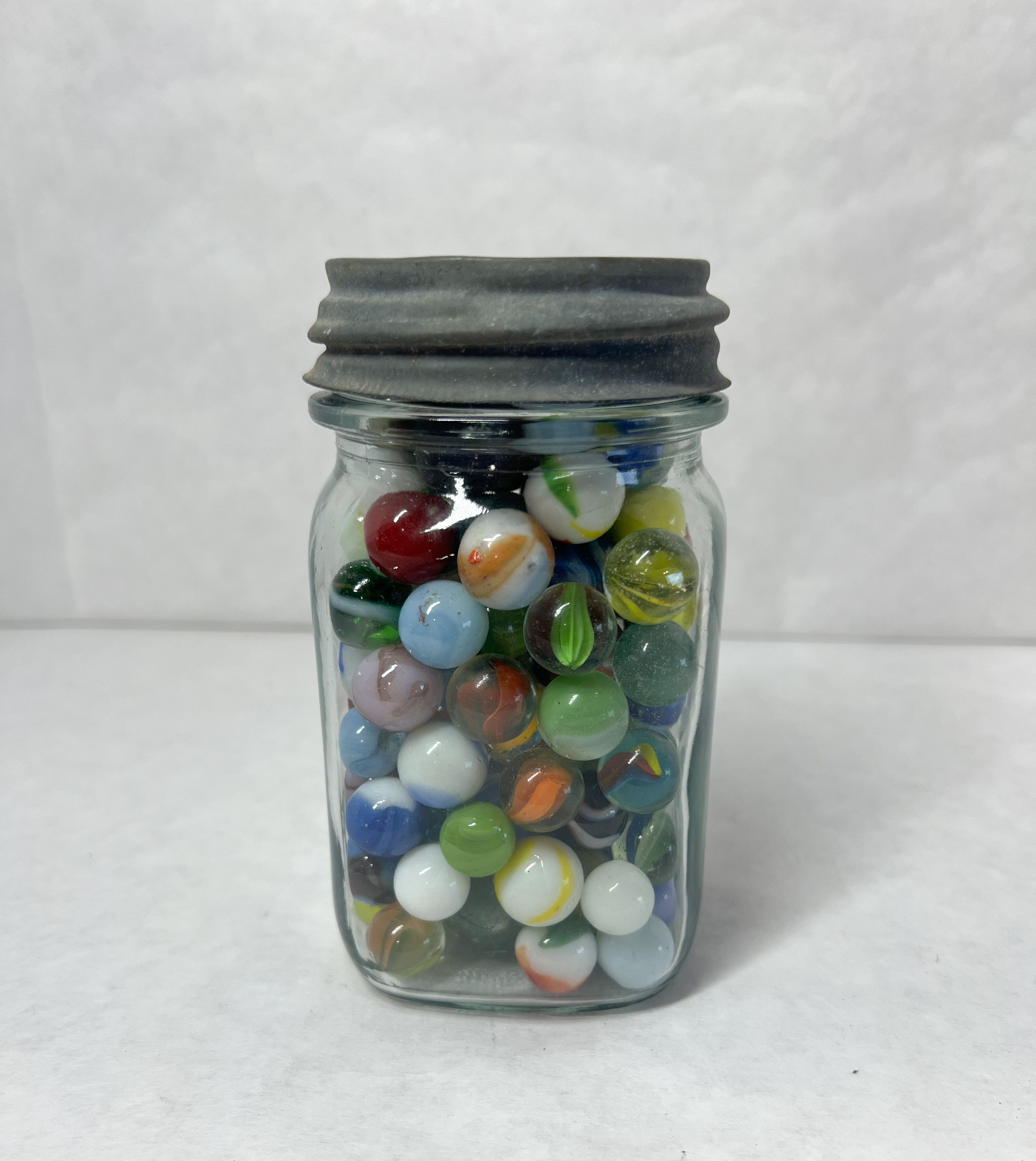ANCHOR HOCKING VINTAGE GLASS MARBLE COLLECTION