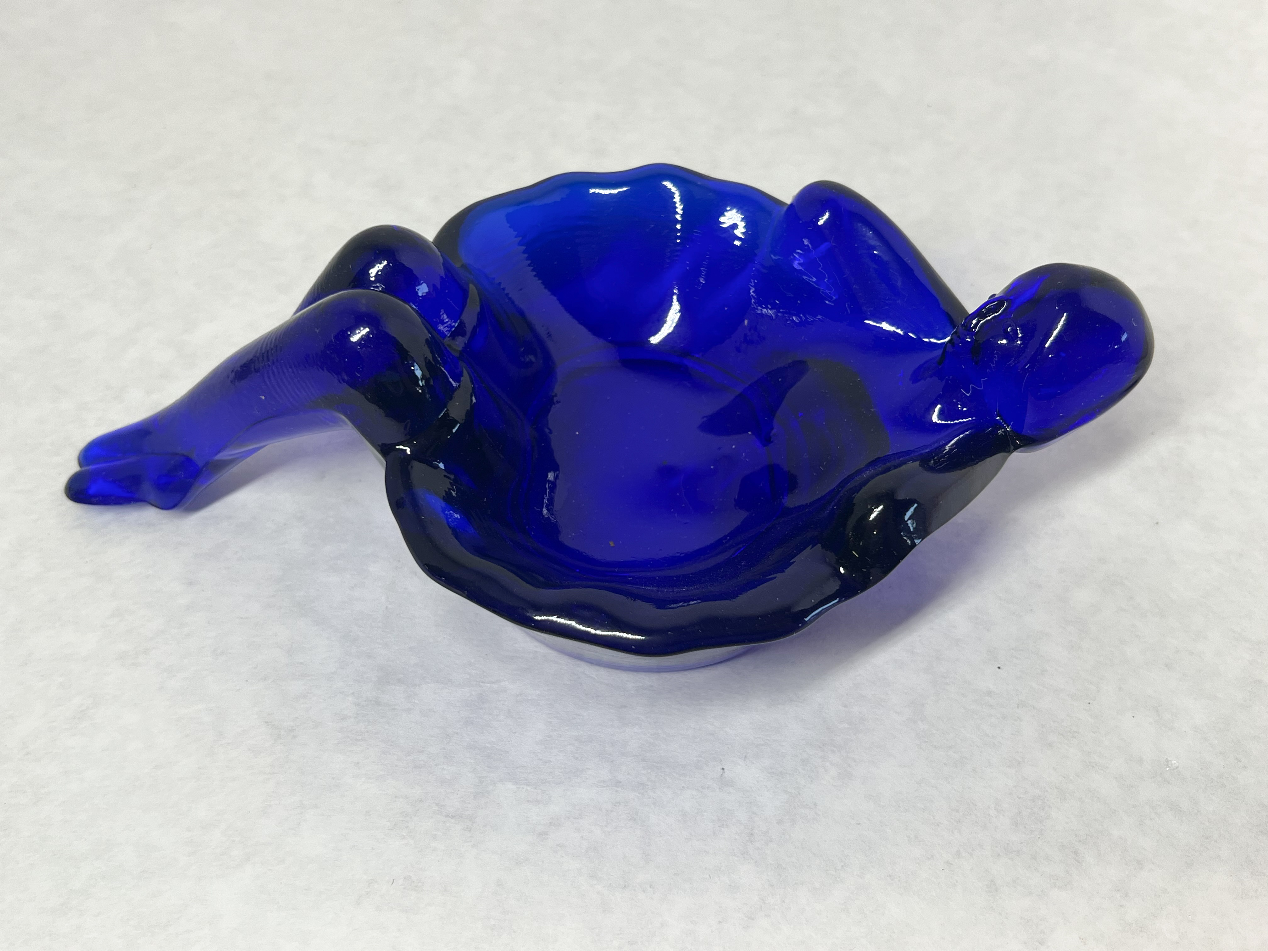 MOSSER COBALT BLUE BATHING BEAUTY SOAP DISH