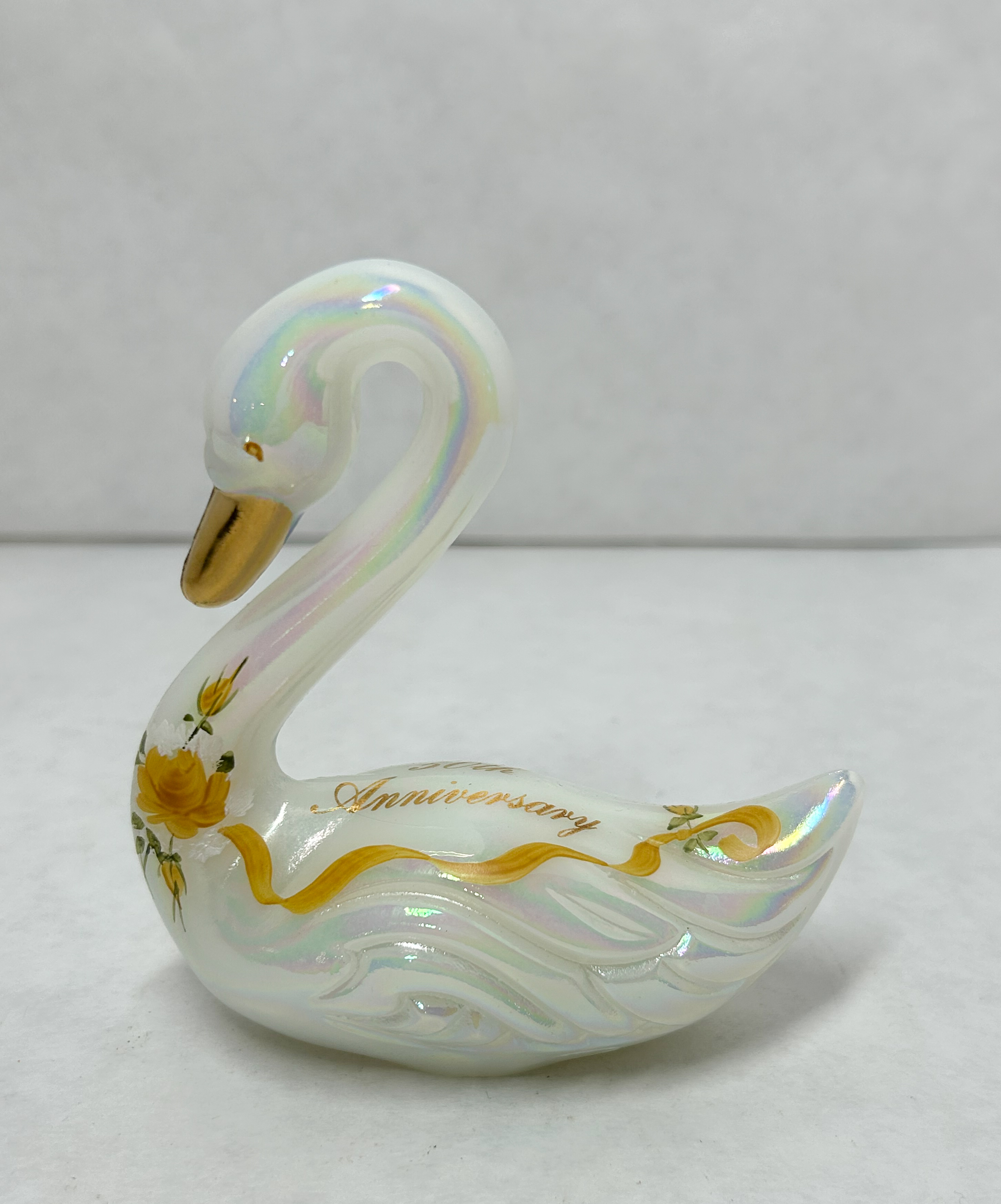 FENTON IRIDESCENT GLASS ANNIVERSARY SWAN