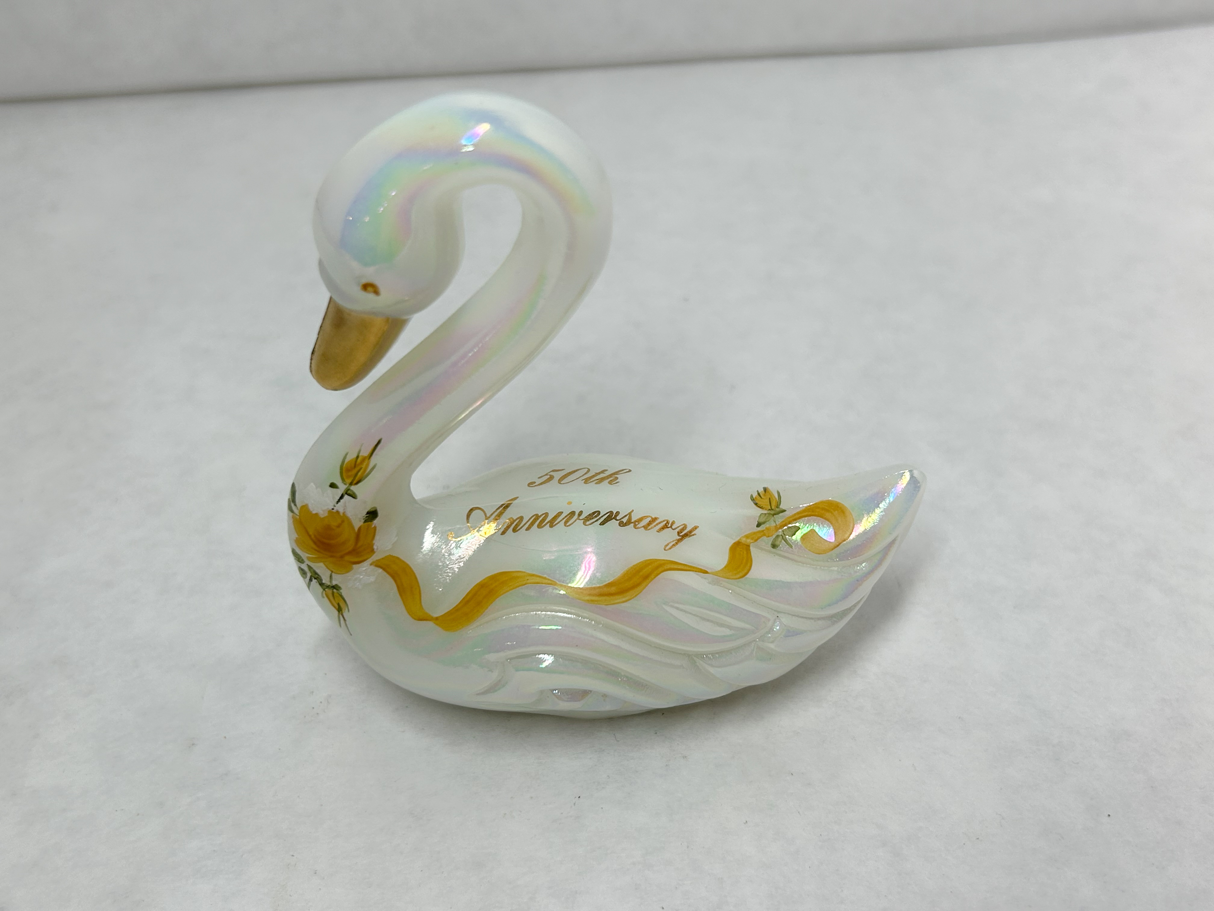 FENTON IRIDESCENT GLASS ANNIVERSARY SWAN