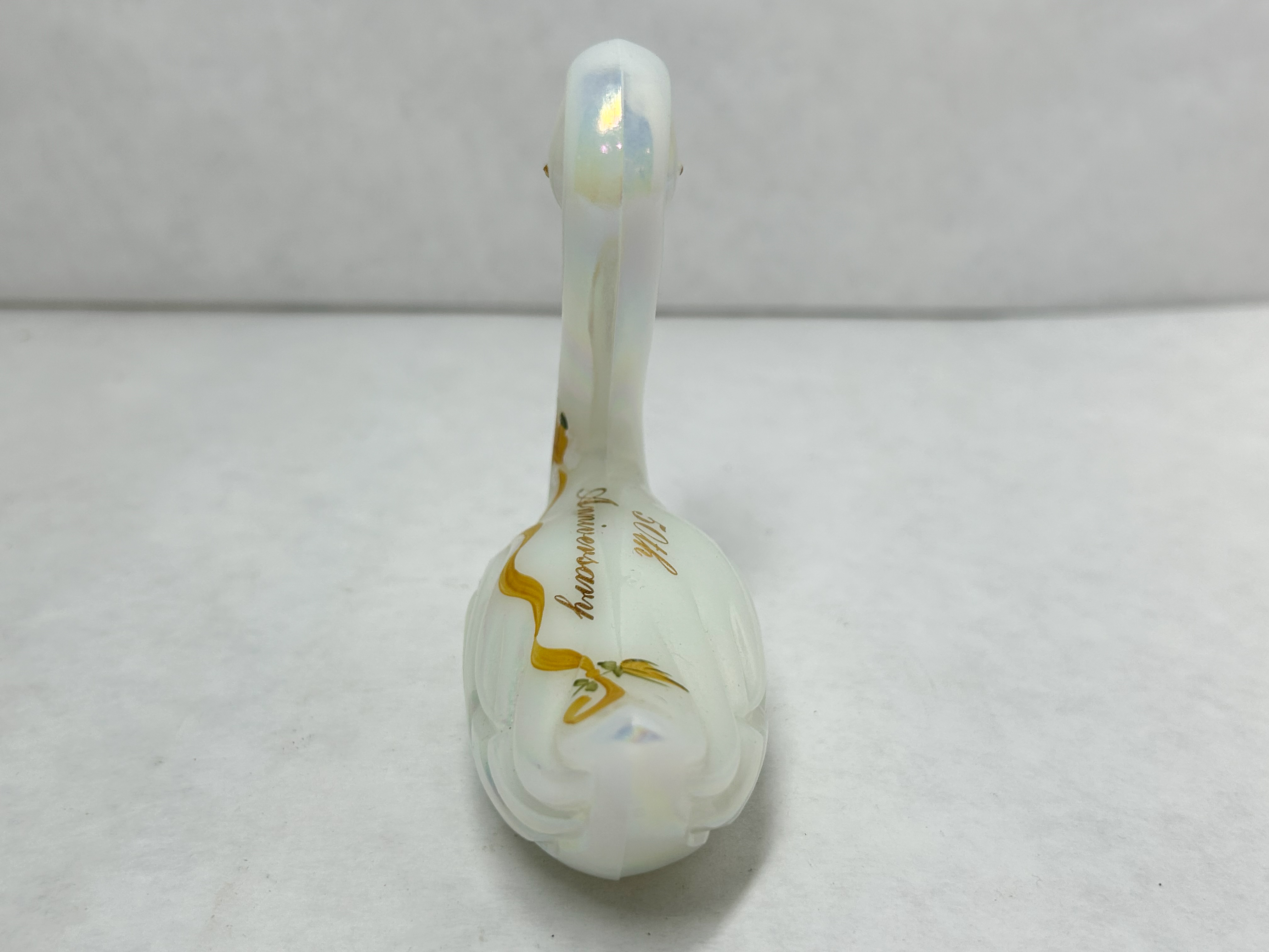 FENTON IRIDESCENT GLASS ANNIVERSARY SWAN