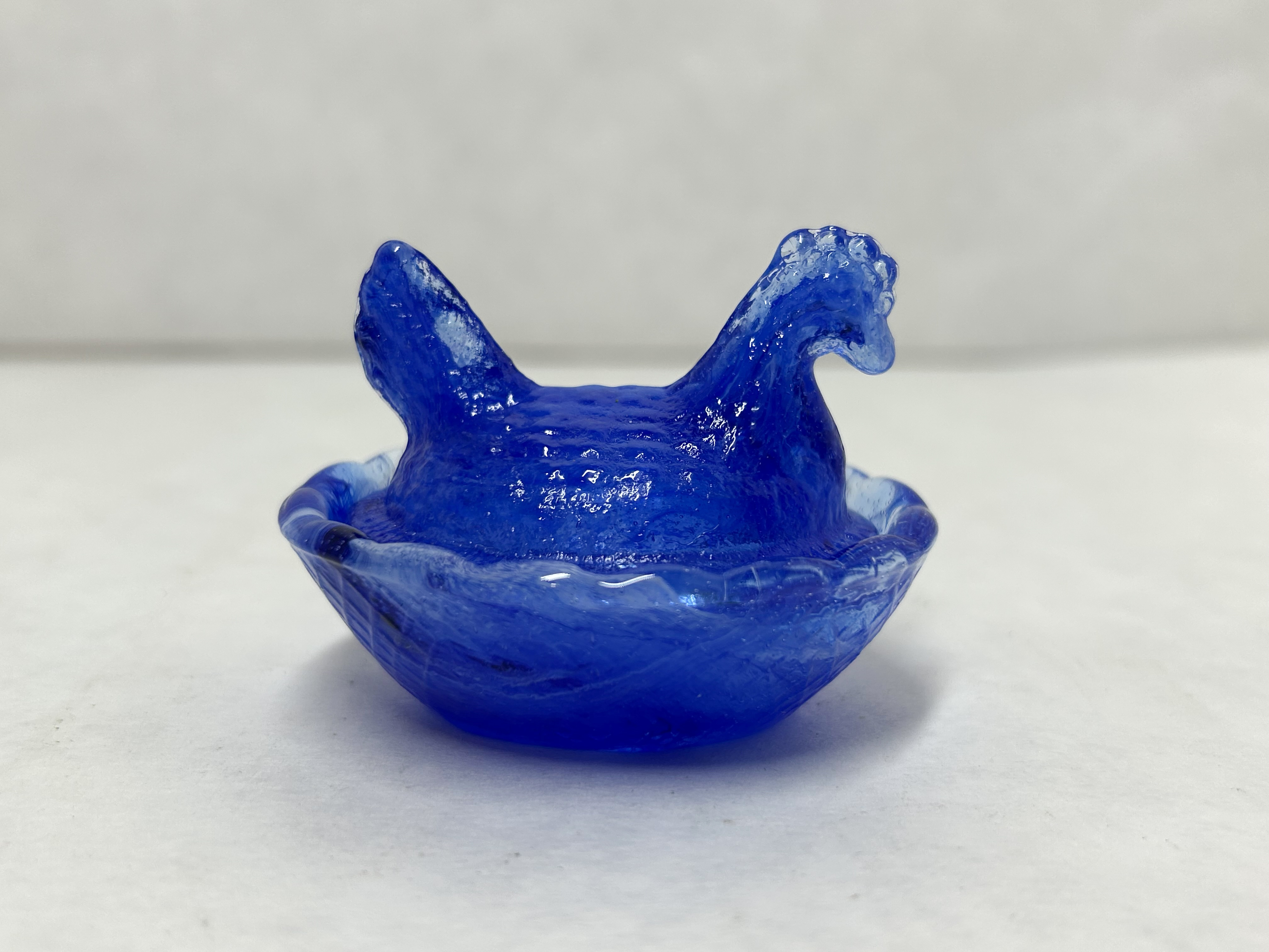 COBALT BLUE SLAG GLASS HEN ON NEST