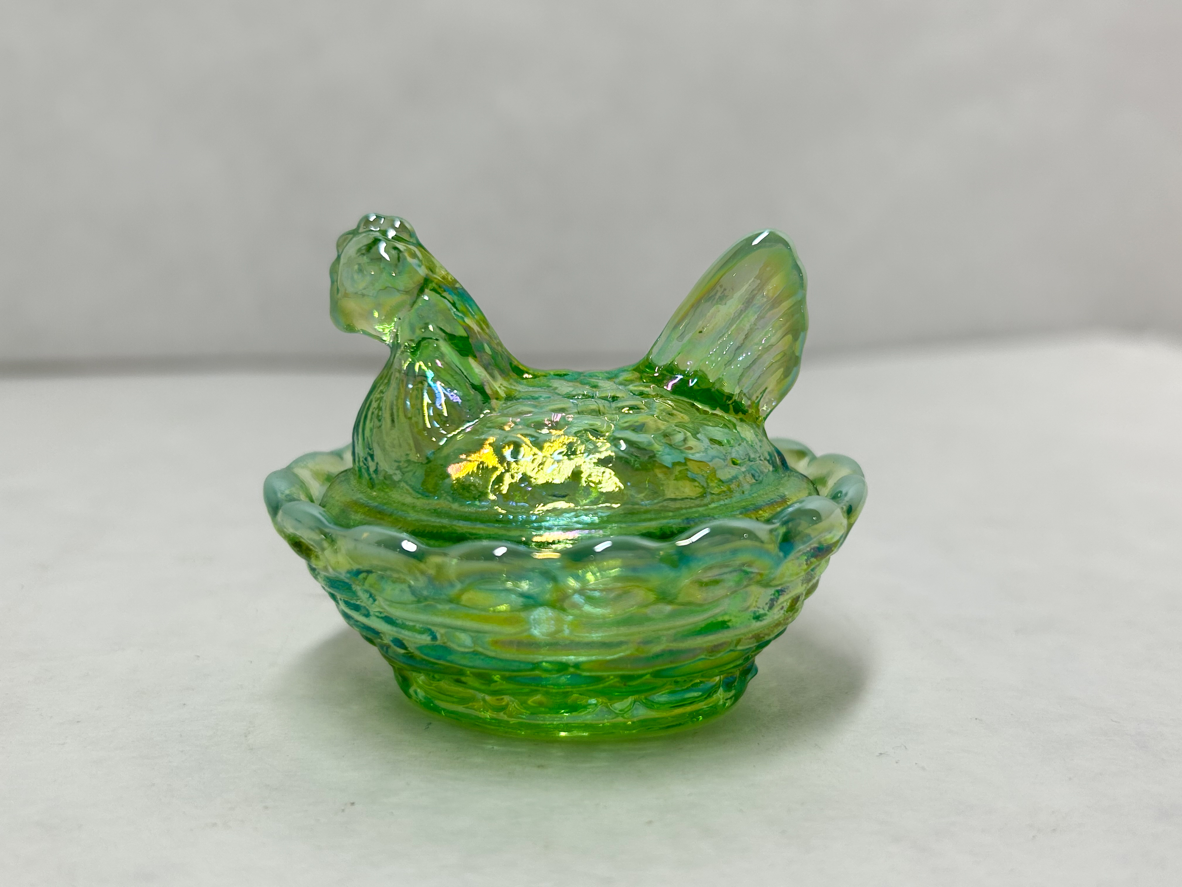 BOYD VINTAGE IRIDESCENT GREEN HEN ON NEST
