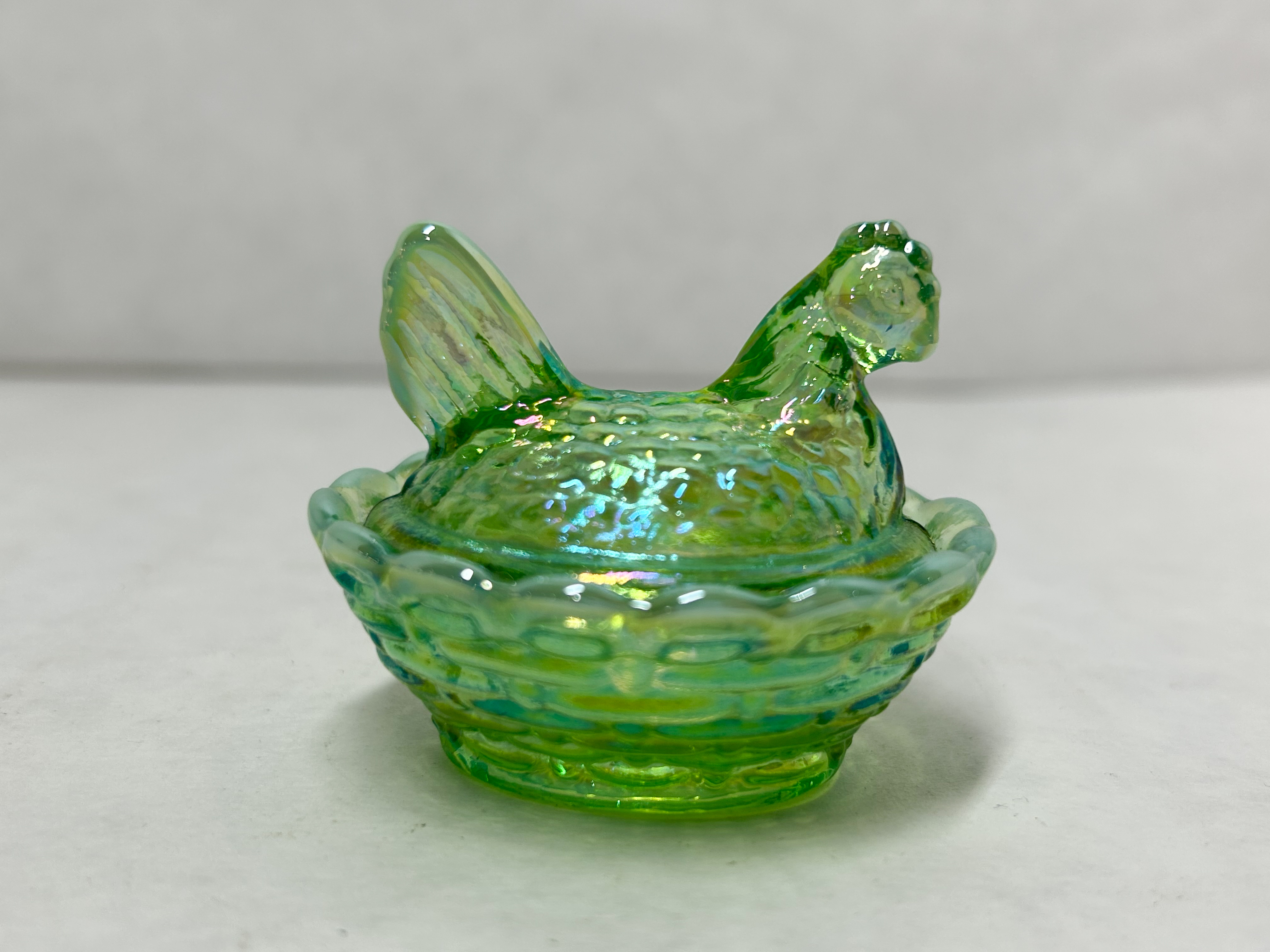 BOYD VINTAGE IRIDESCENT GREEN HEN ON NEST
