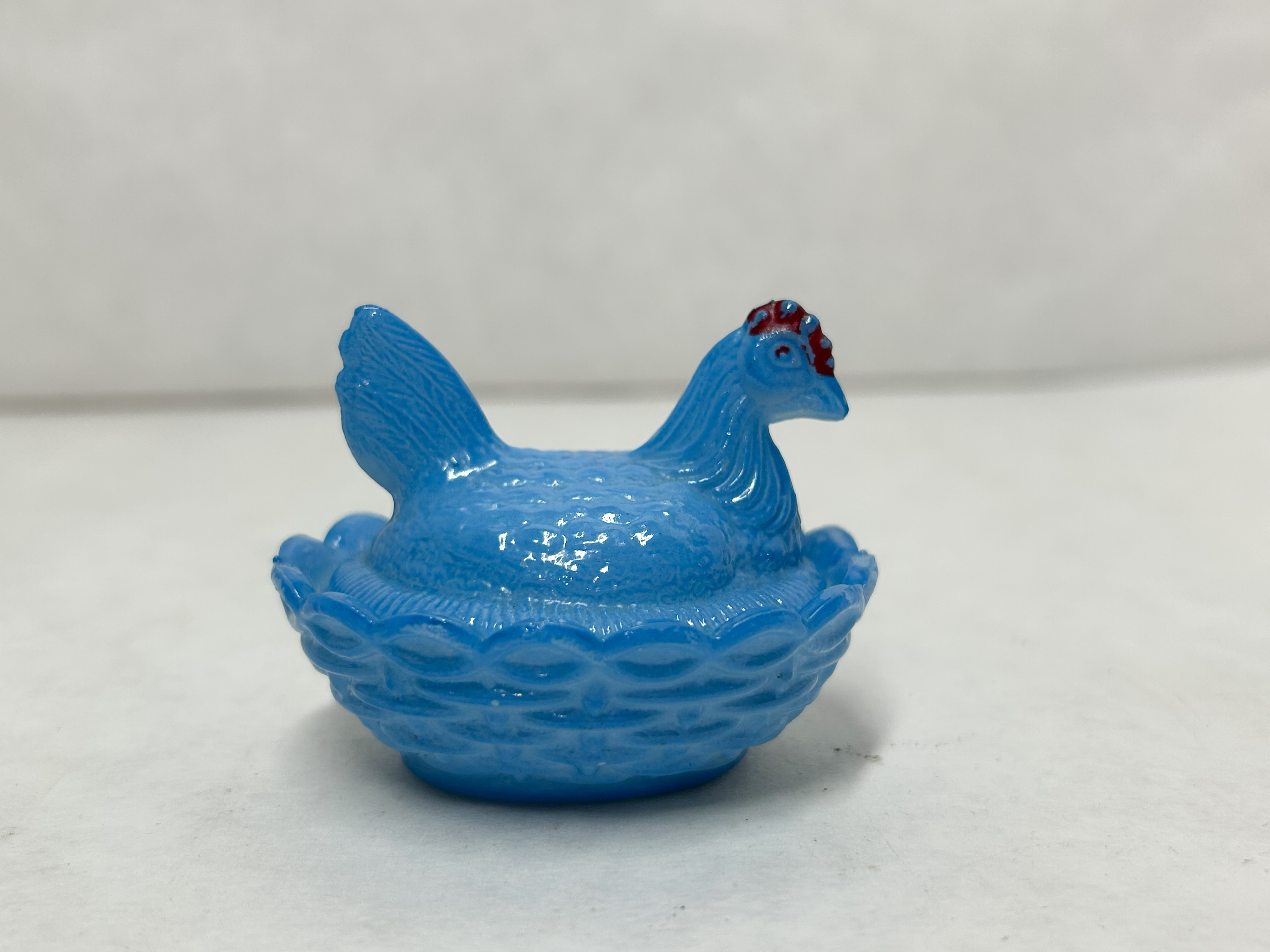 BLUE MILK GLASS HEN ON NEST