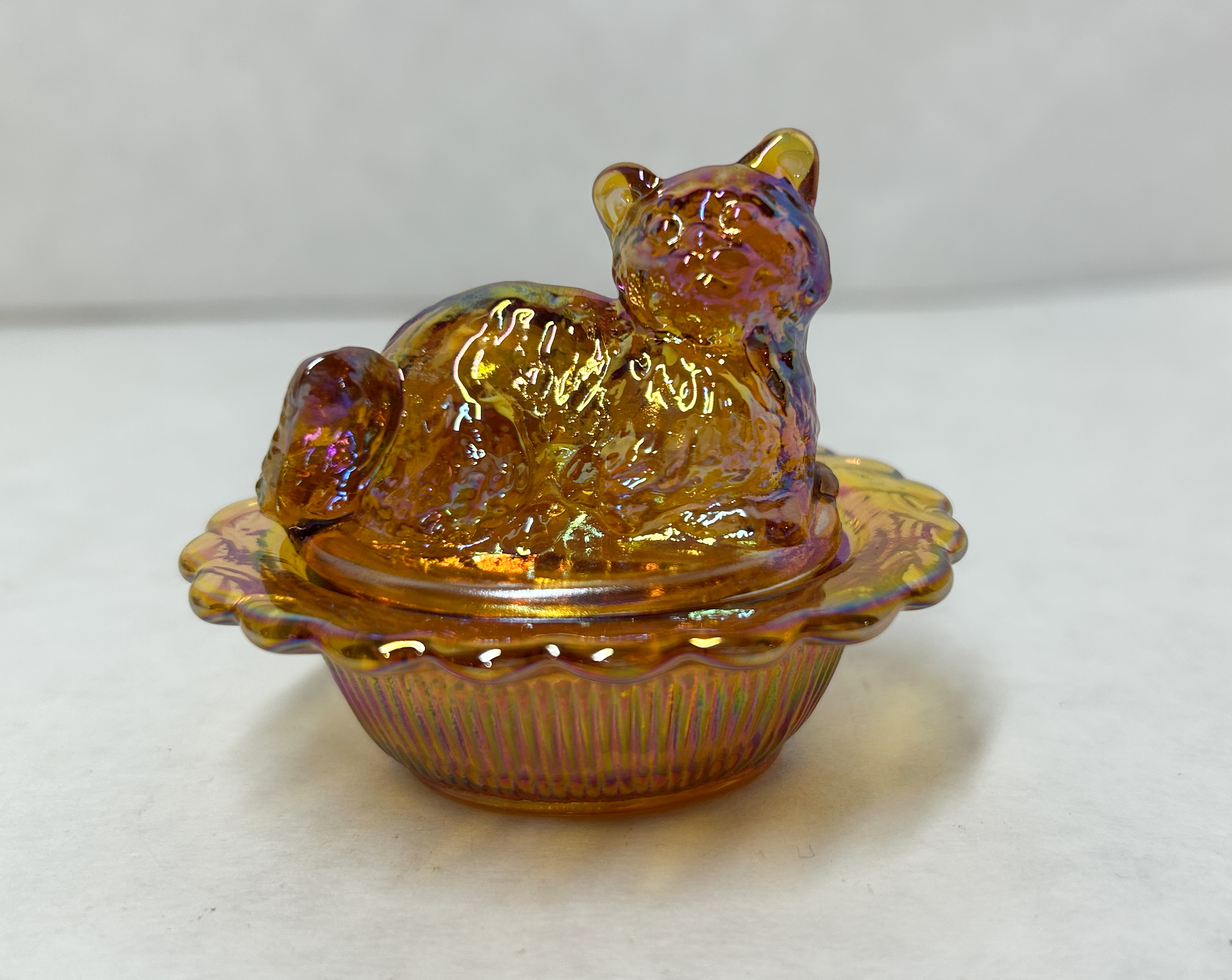MOSSER CARNIVAL GLASS CAT SALT