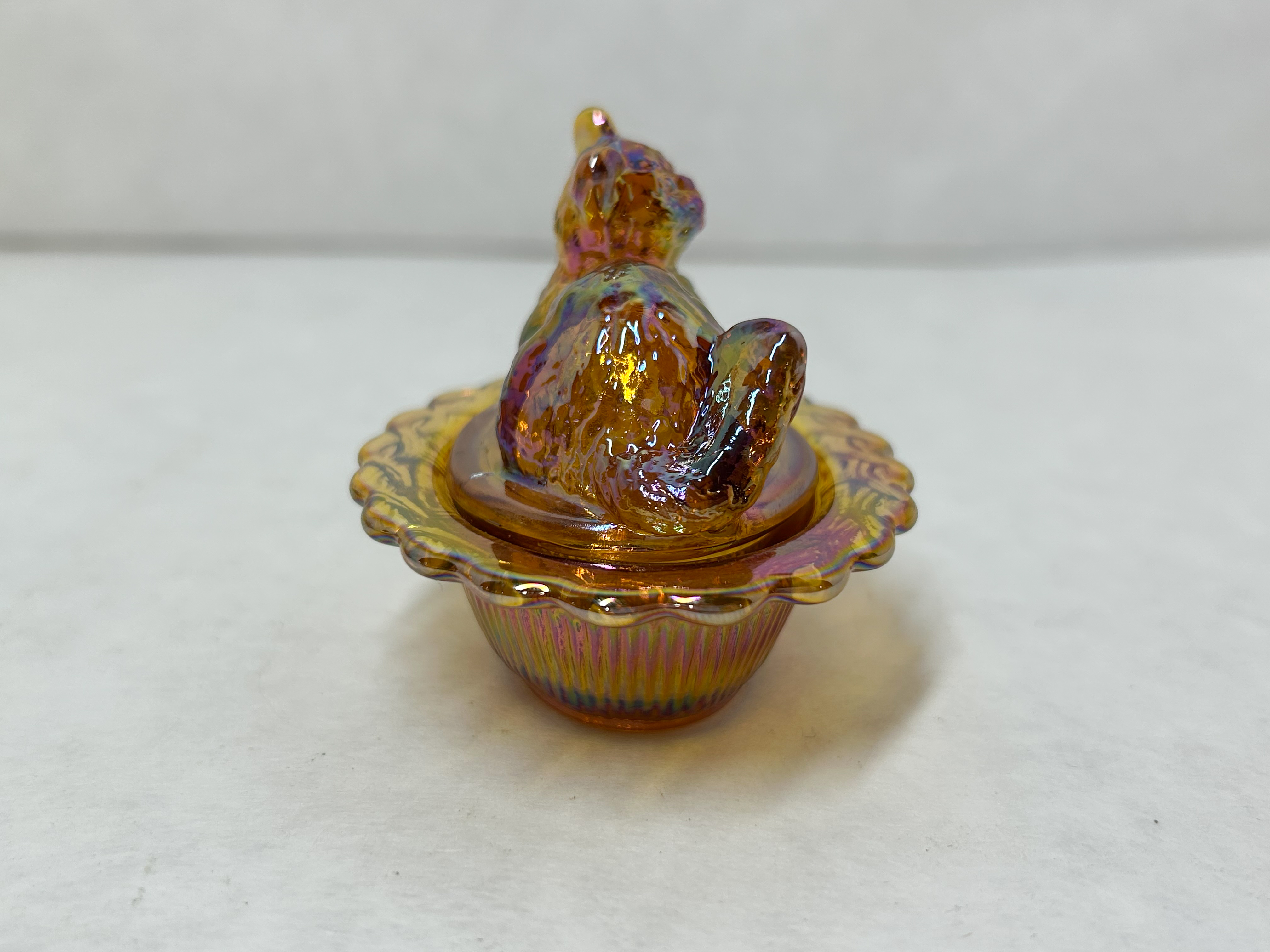 MOSSER CARNIVAL GLASS CAT SALT