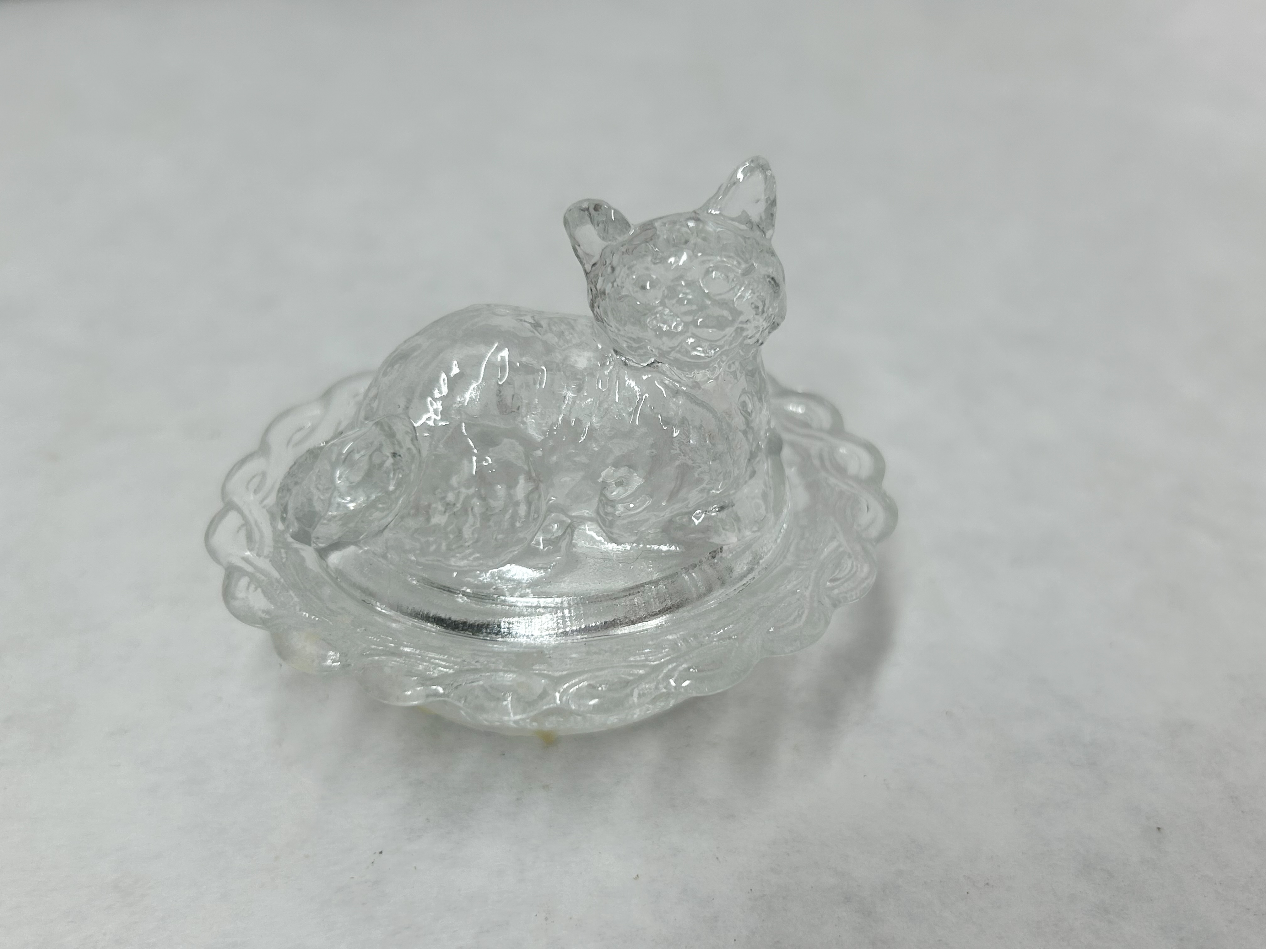 CLEAR PRESSED GLASS CAT ON NEST