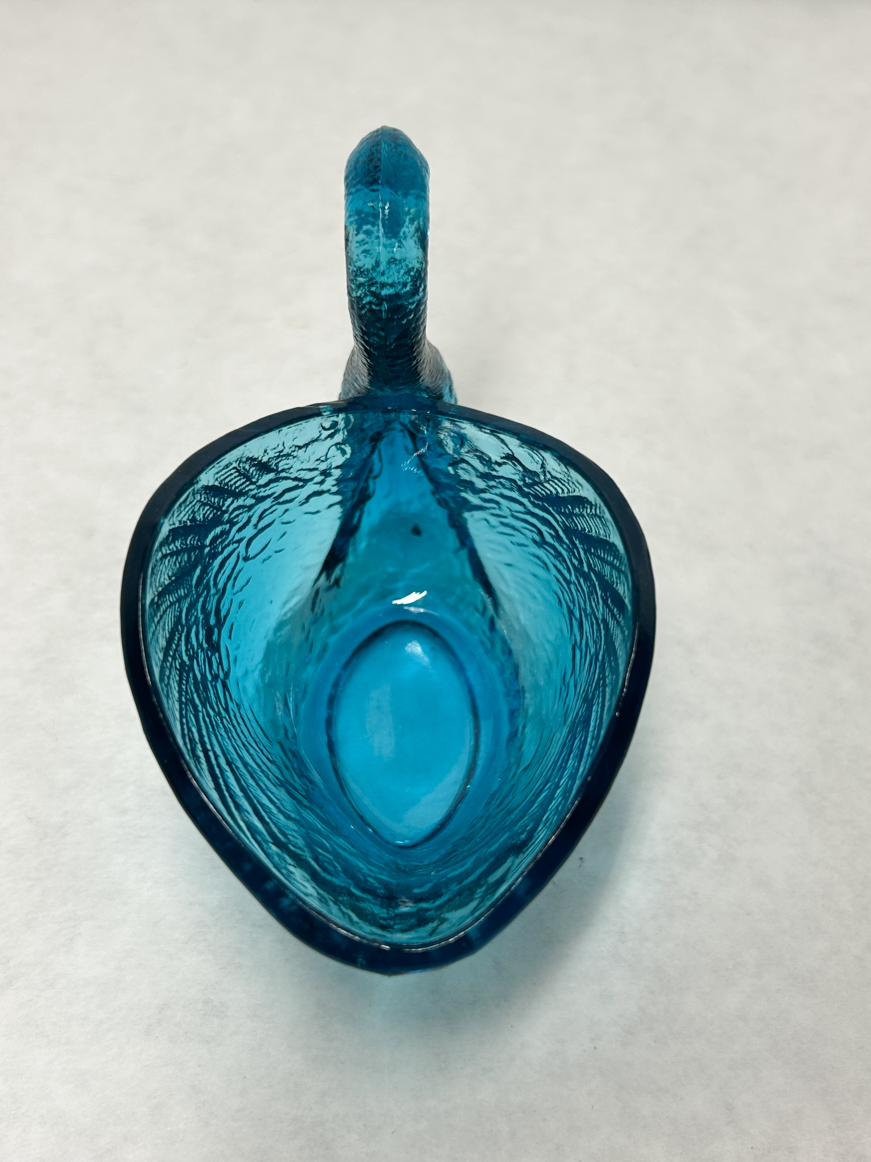 FENTON TURQUOISE GLASS SWAN DISH