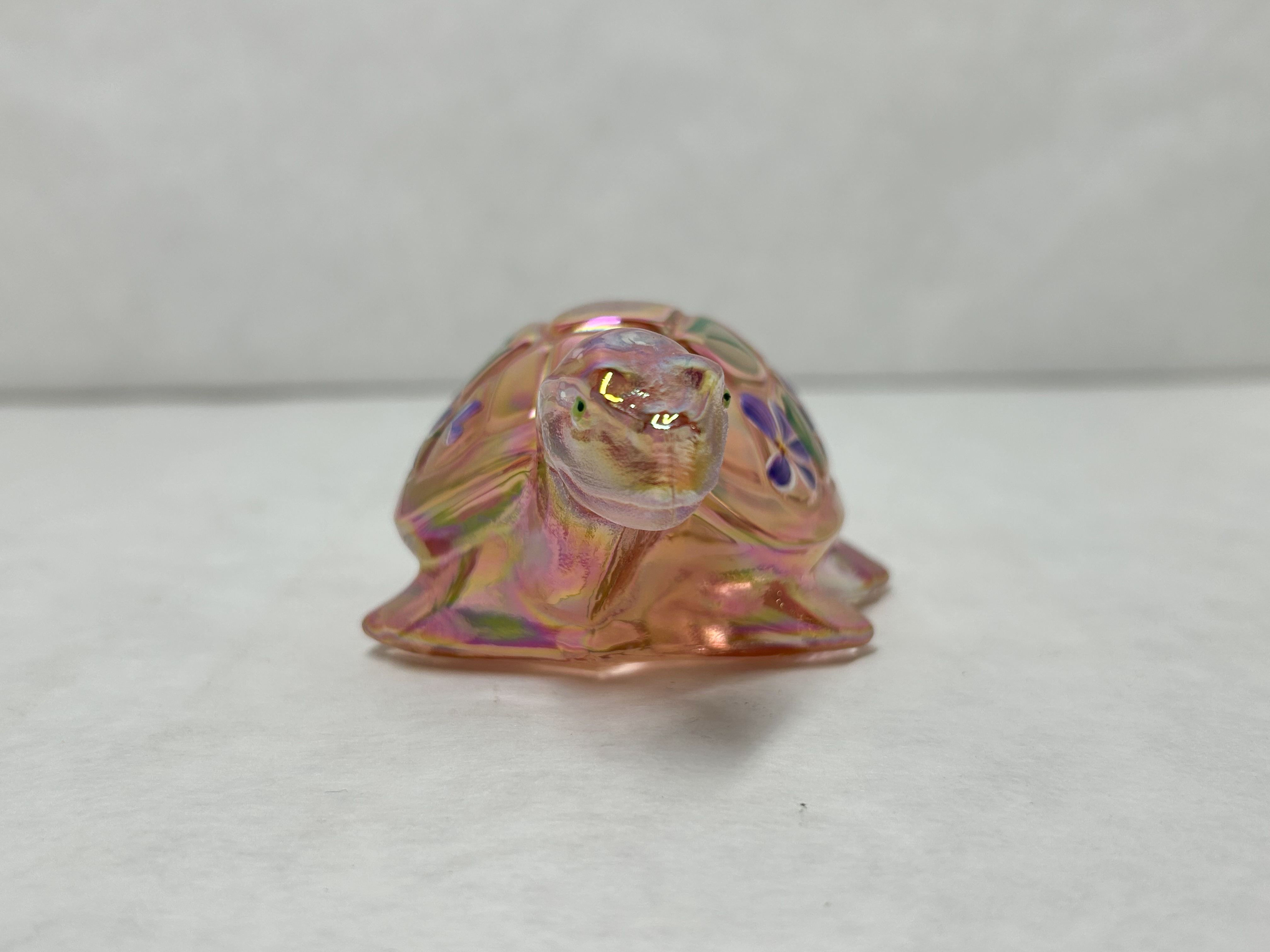 FENTON LENOX IRIDESCENT GLASS TURTLE
