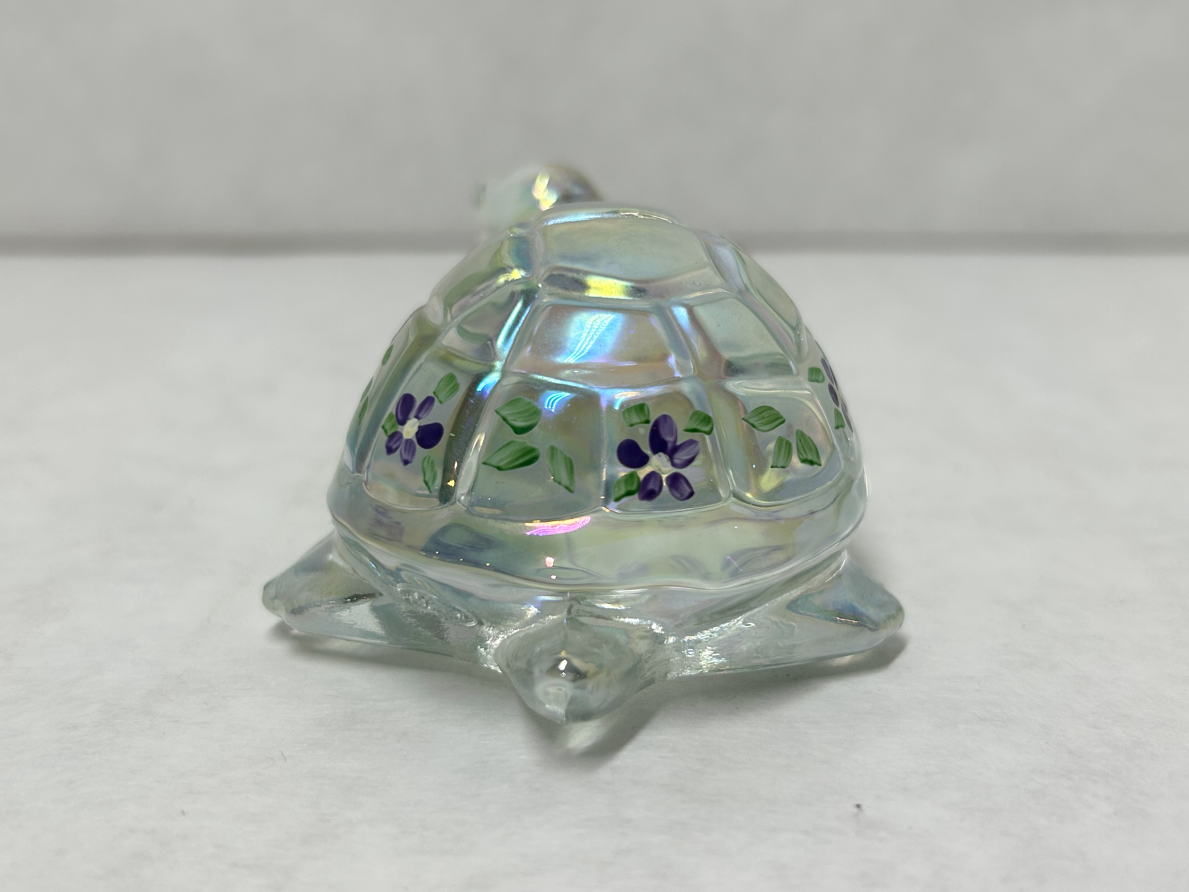 FENTON IRIDESCENT GLASS TURTLE FIGURINE