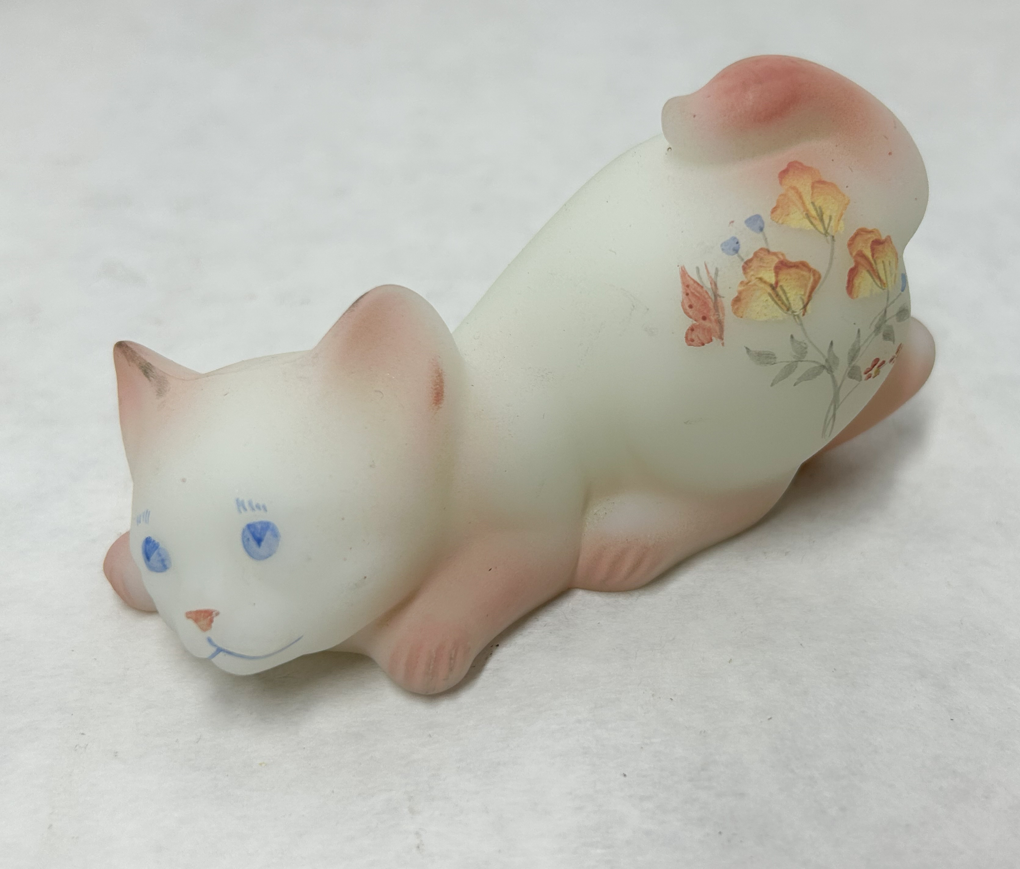 BURMESE SATIN GLASS POUNCING KITTEN