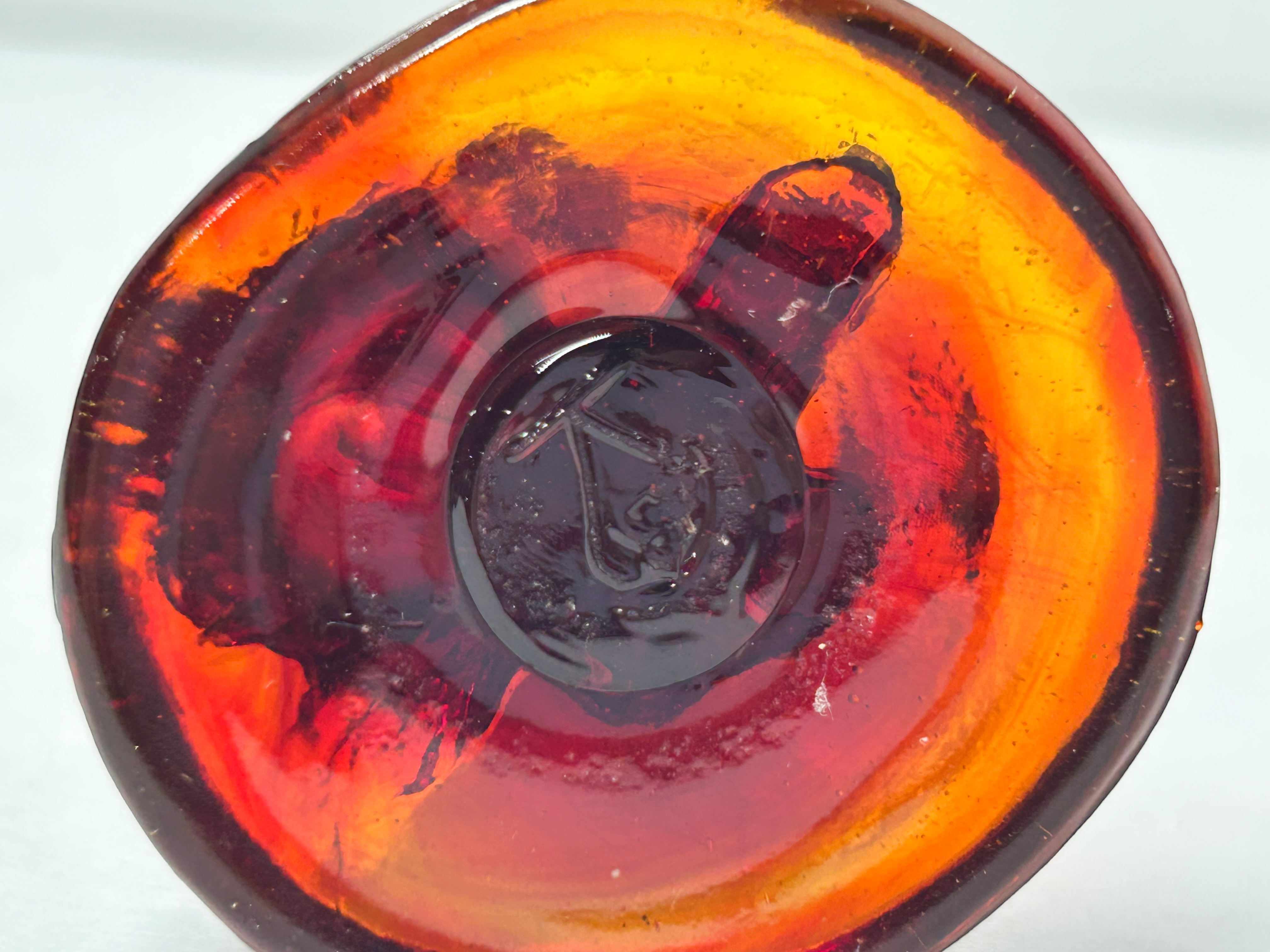 BOYD COLONIAL MAN AMBERINA GLASS FIGURINE