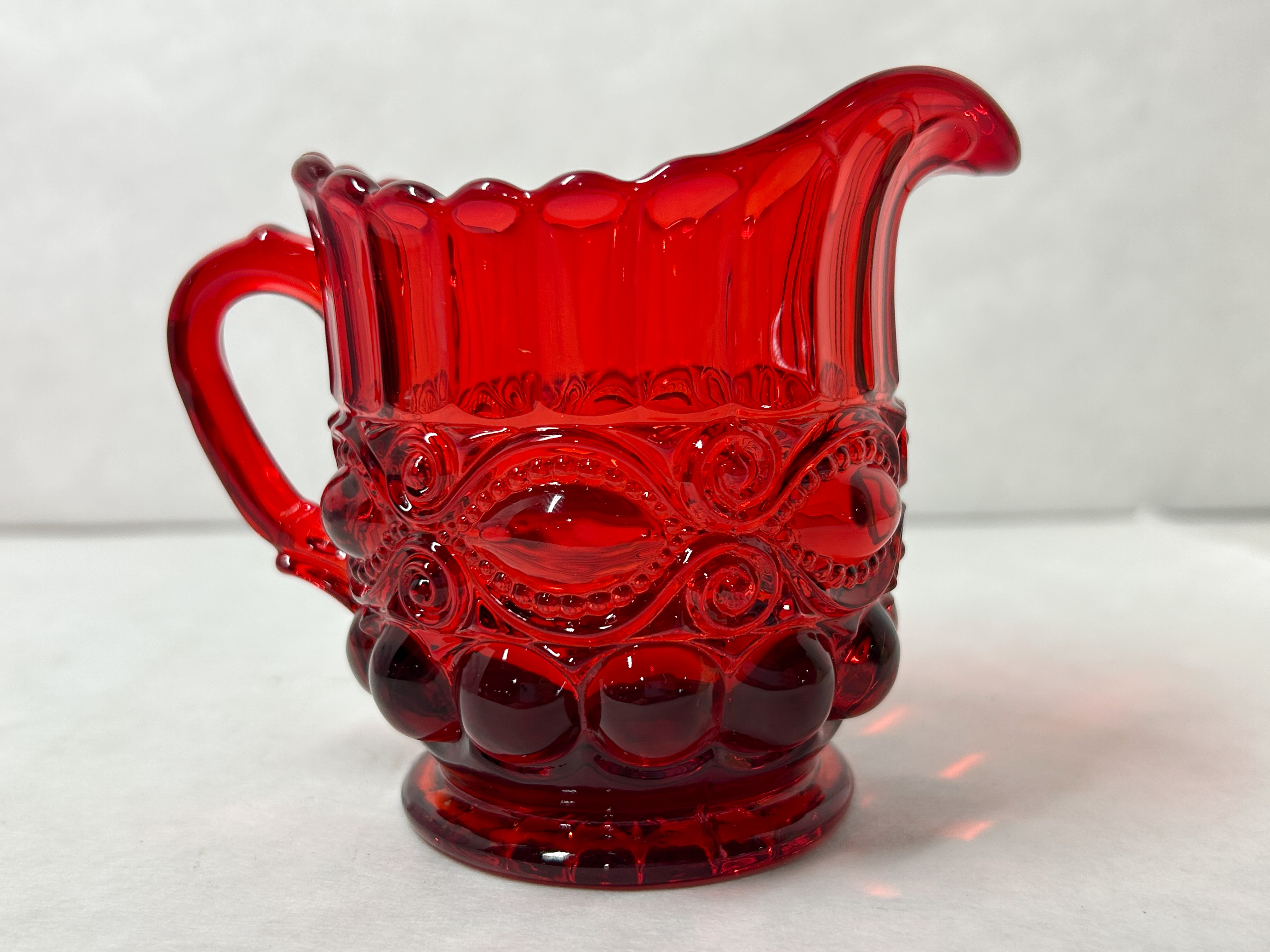 MOSSER RUBY RED EYE WINKER GLASS CREAMER