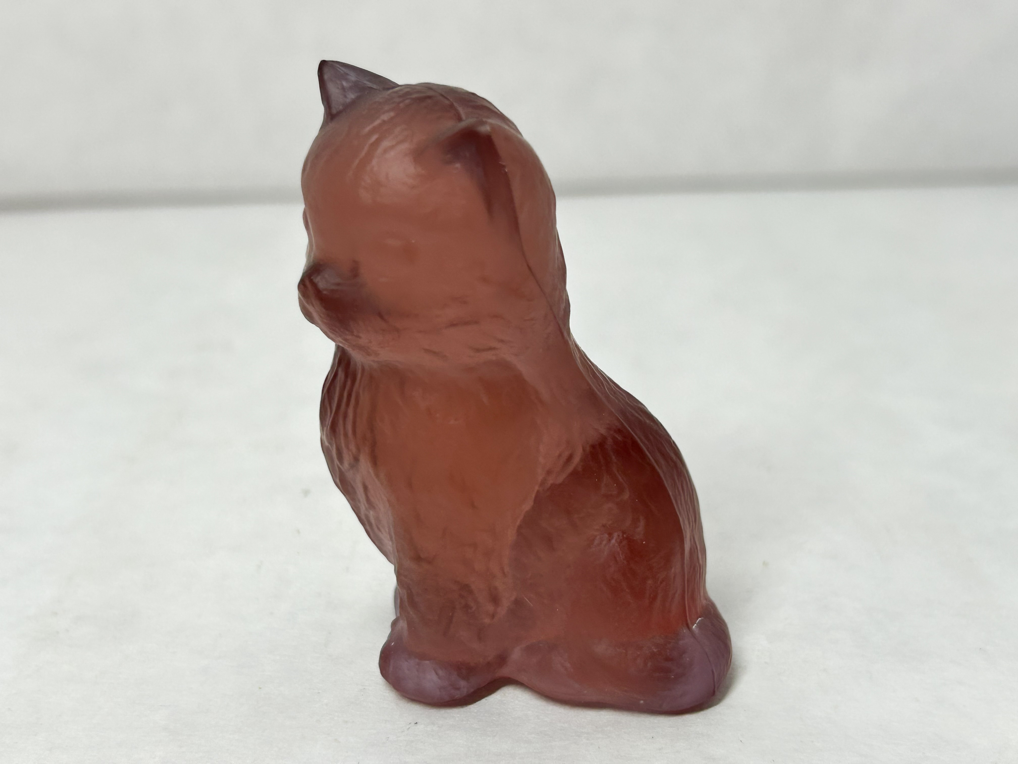 BOYD GLASS BURGUNDY SATIN KITTEN, 1978-1983