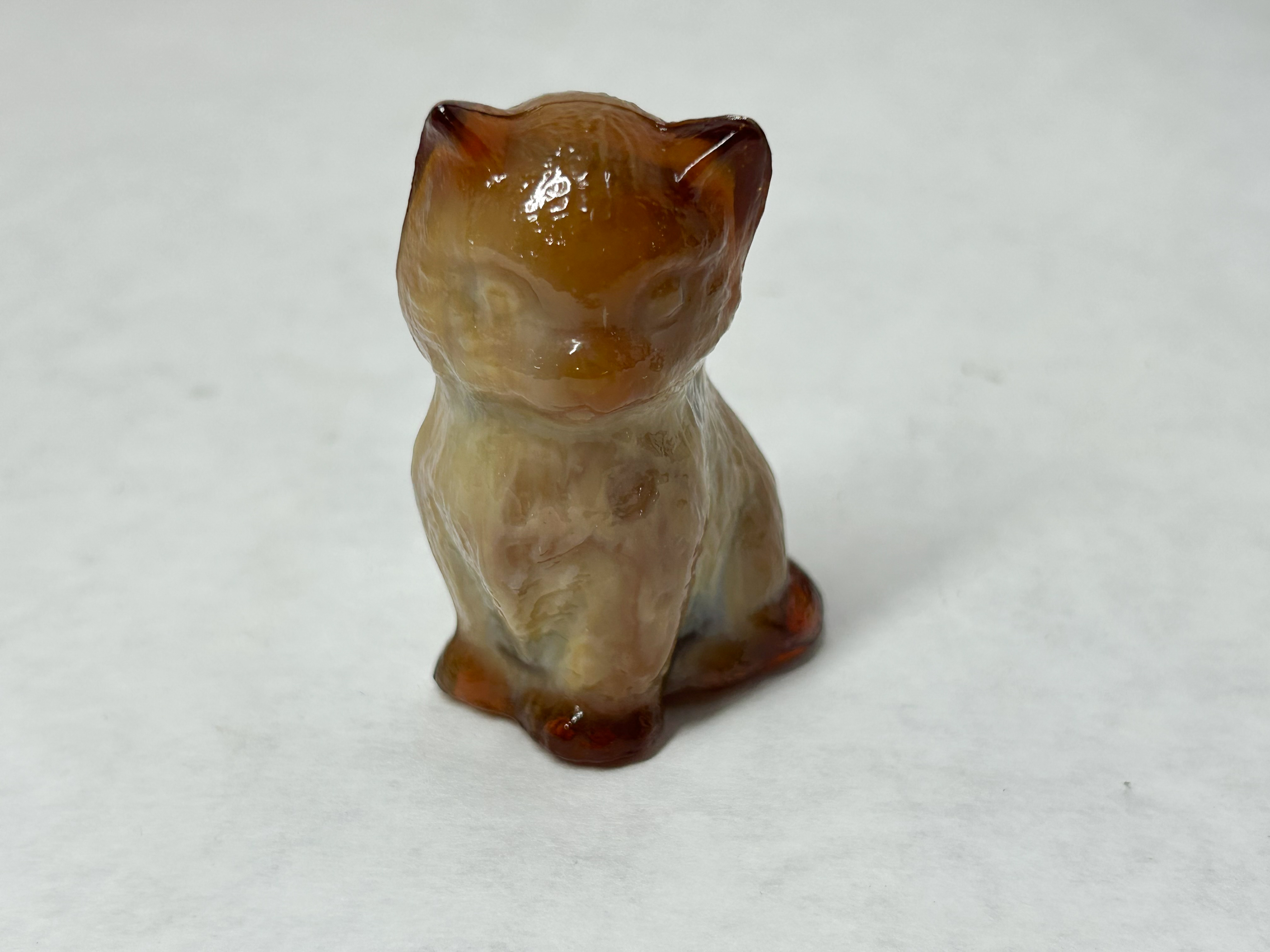 BOYD CARAMEL SLAG GLASS KITTEN, 1983-1988