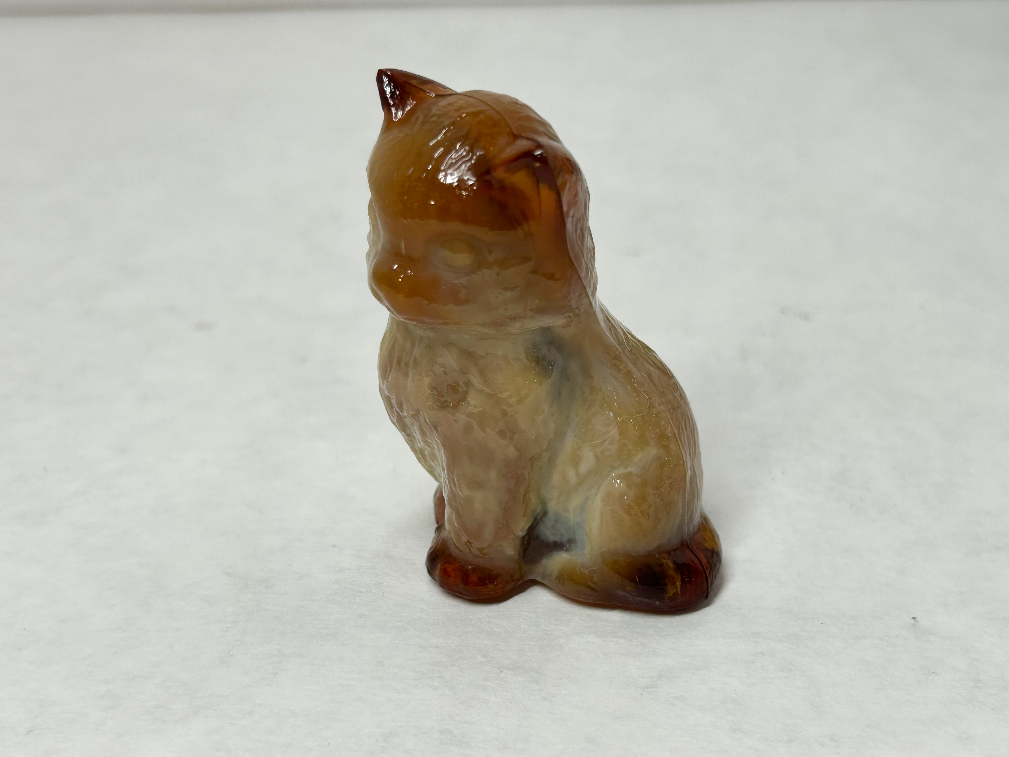 BOYD CARAMEL SLAG GLASS KITTEN, 1983-1988