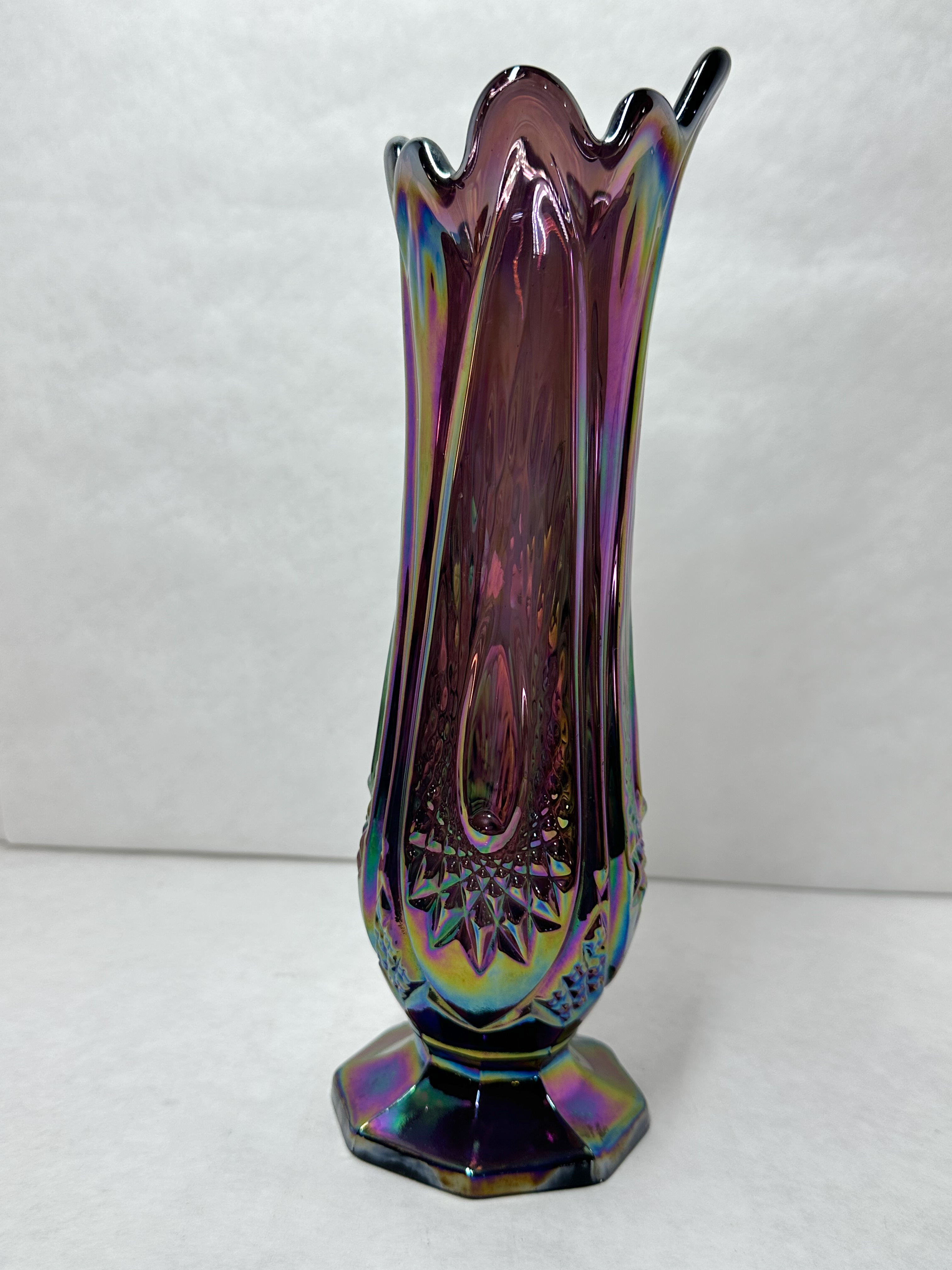 AMETHYST IRIDESCENT CARNIVAL GLASS VASE