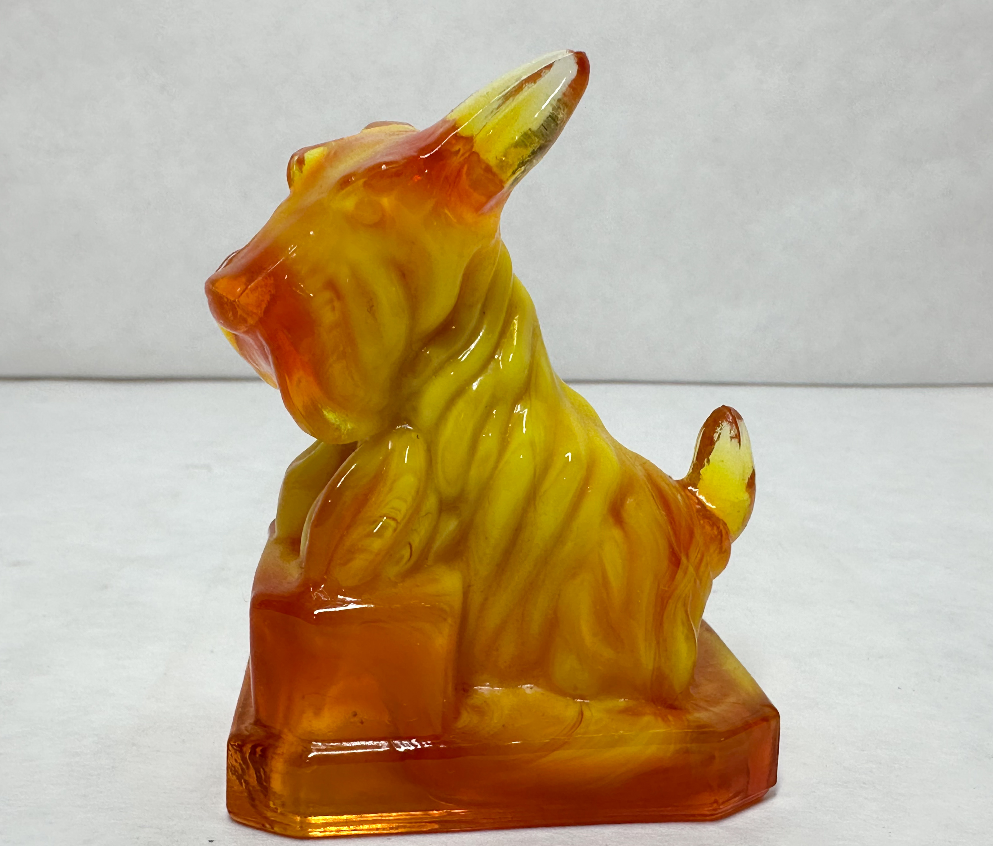 BOYD SCOTTIE DOG AMBERINA