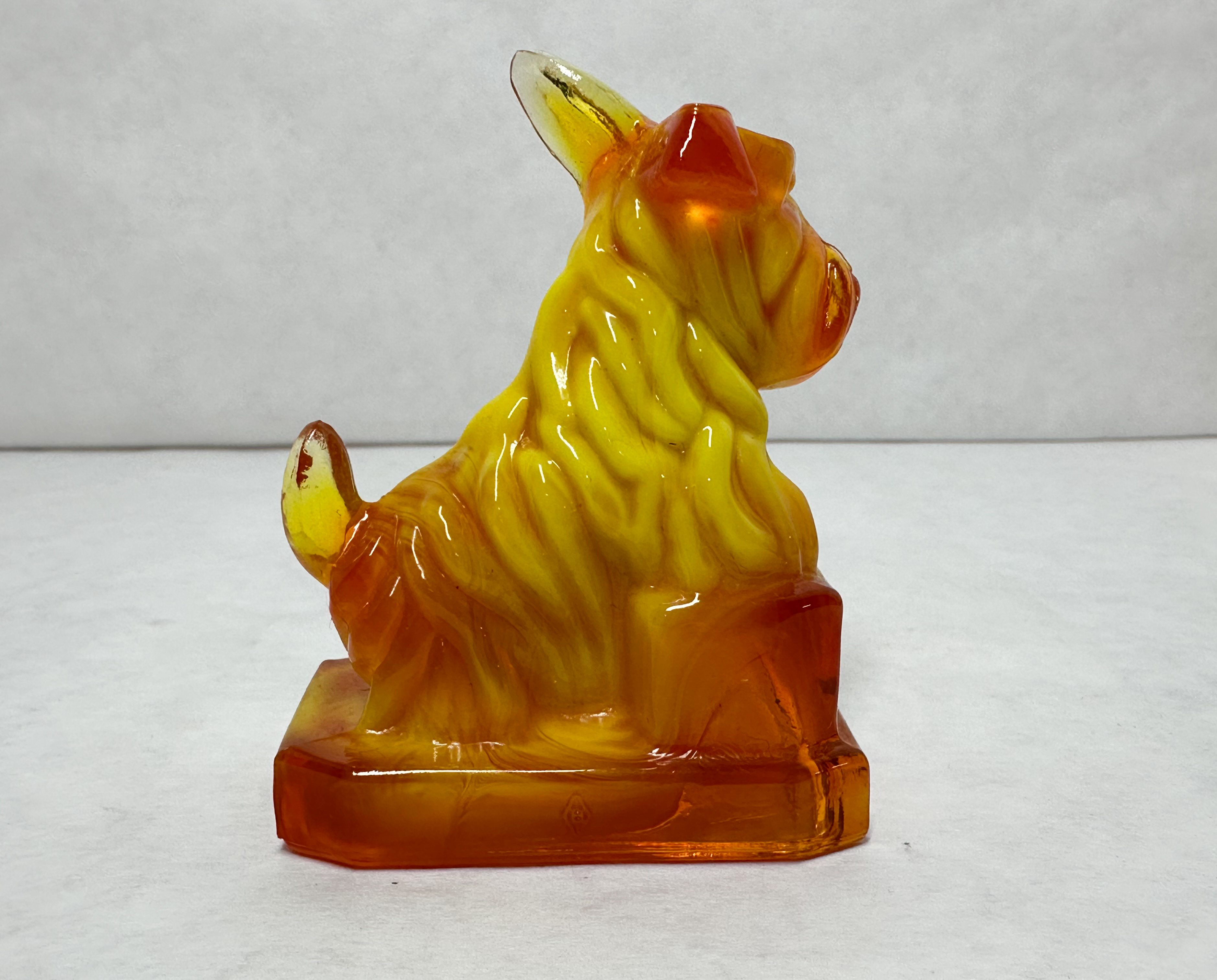 BOYD SCOTTIE DOG AMBERINA