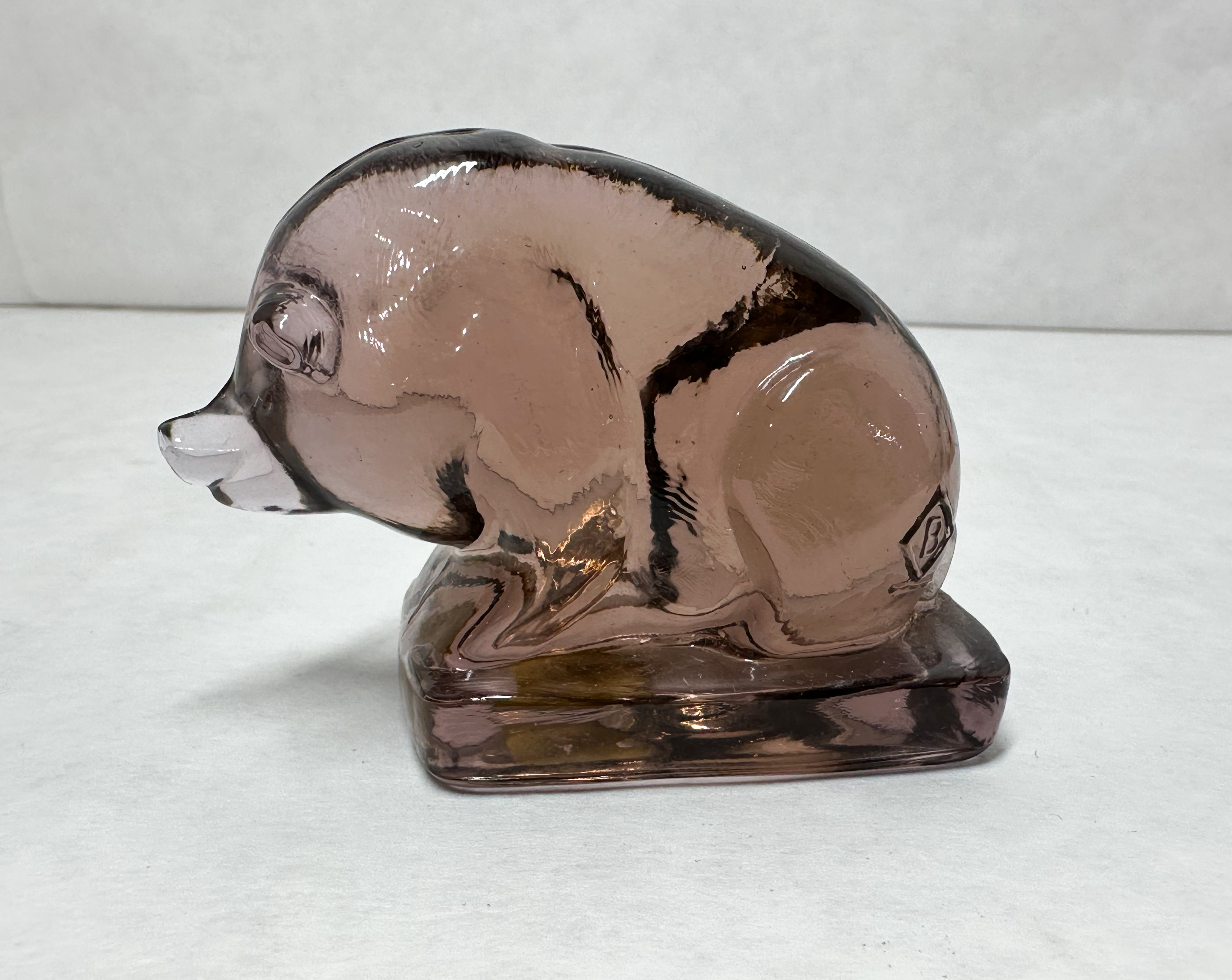 BOYD AMETHYST SUEE GLASS PIG
