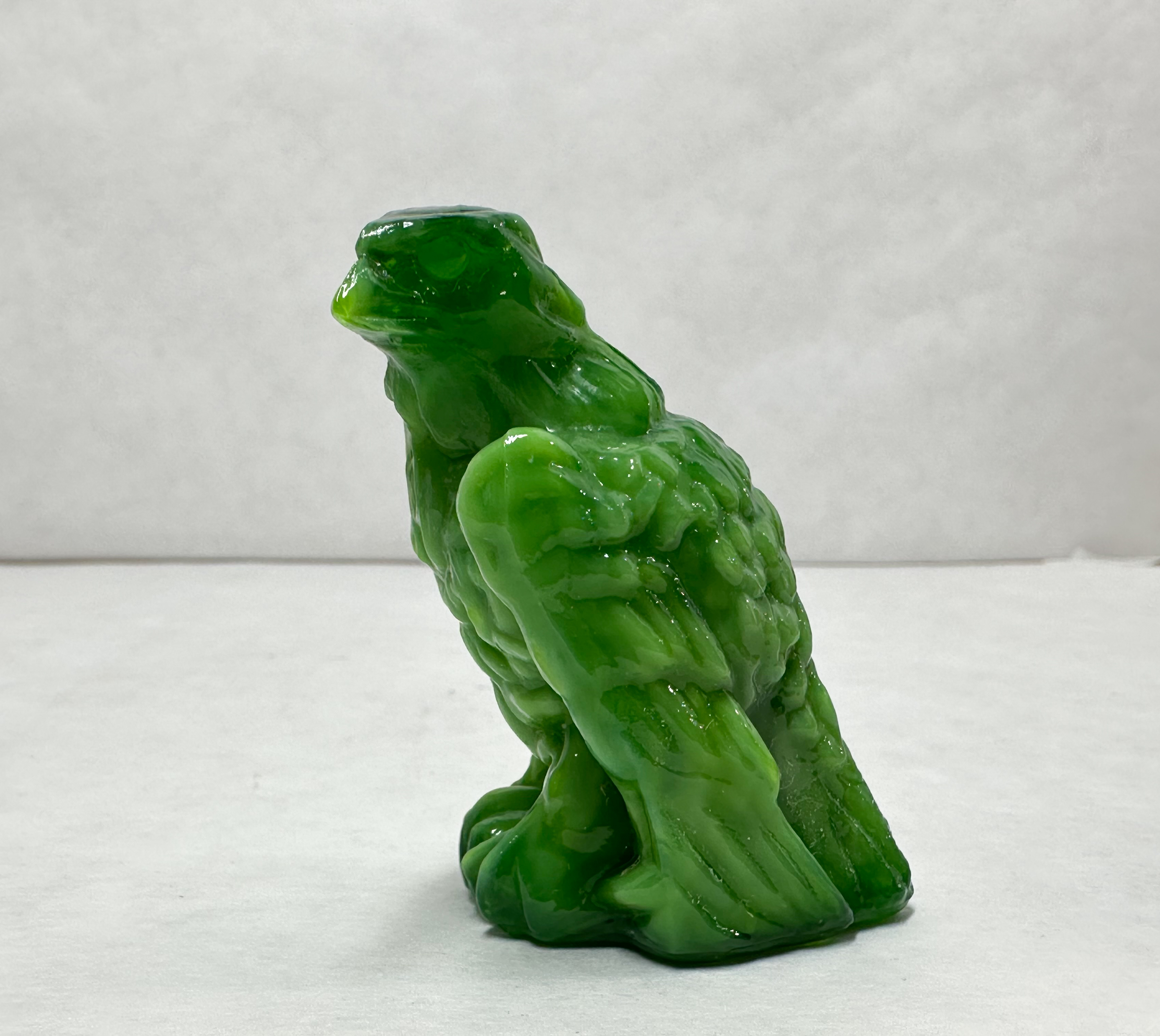 BOYD BERNIE THE EAGLE GREEN SLAG GLASS