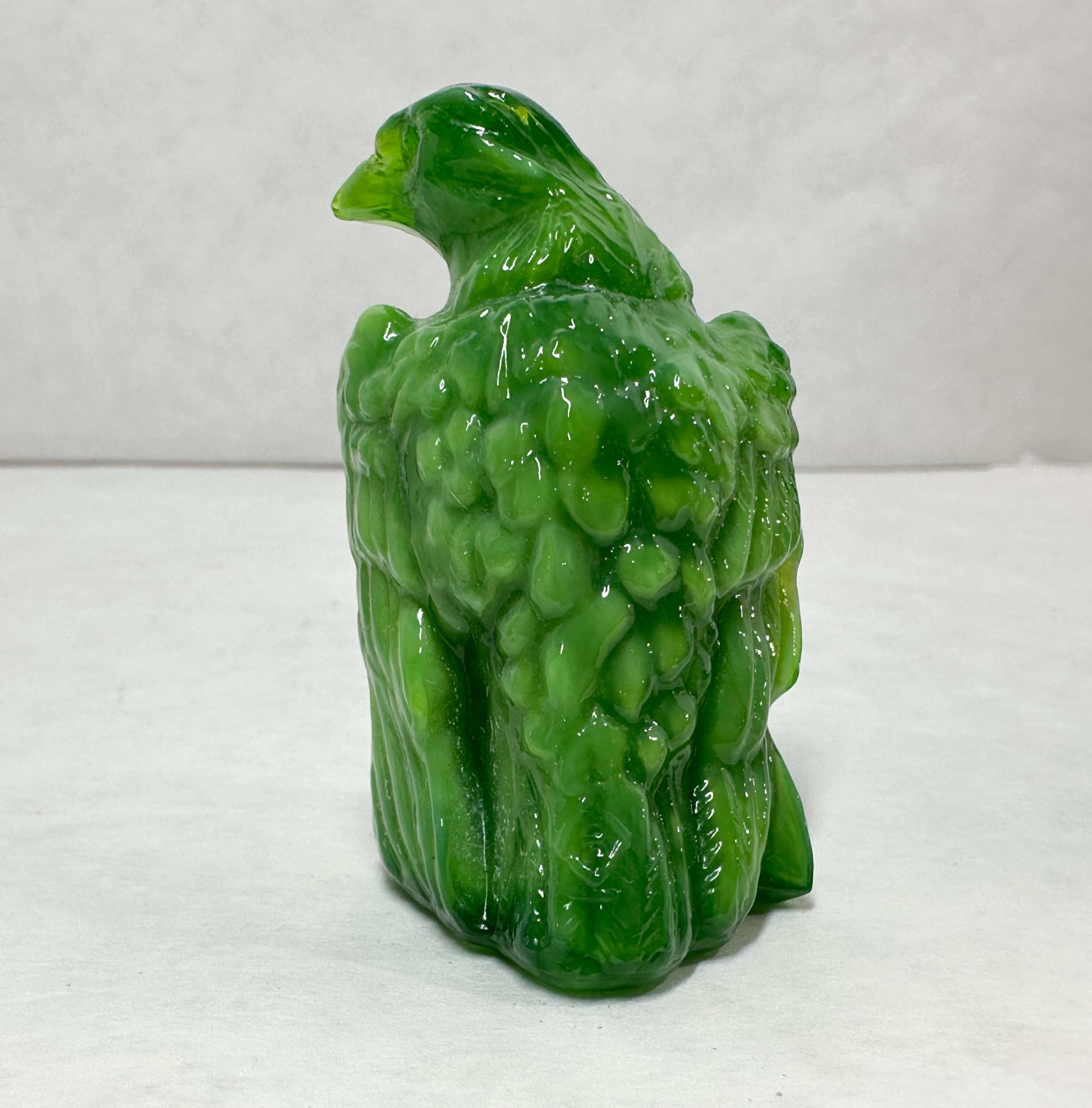 BOYD BERNIE THE EAGLE GREEN SLAG GLASS