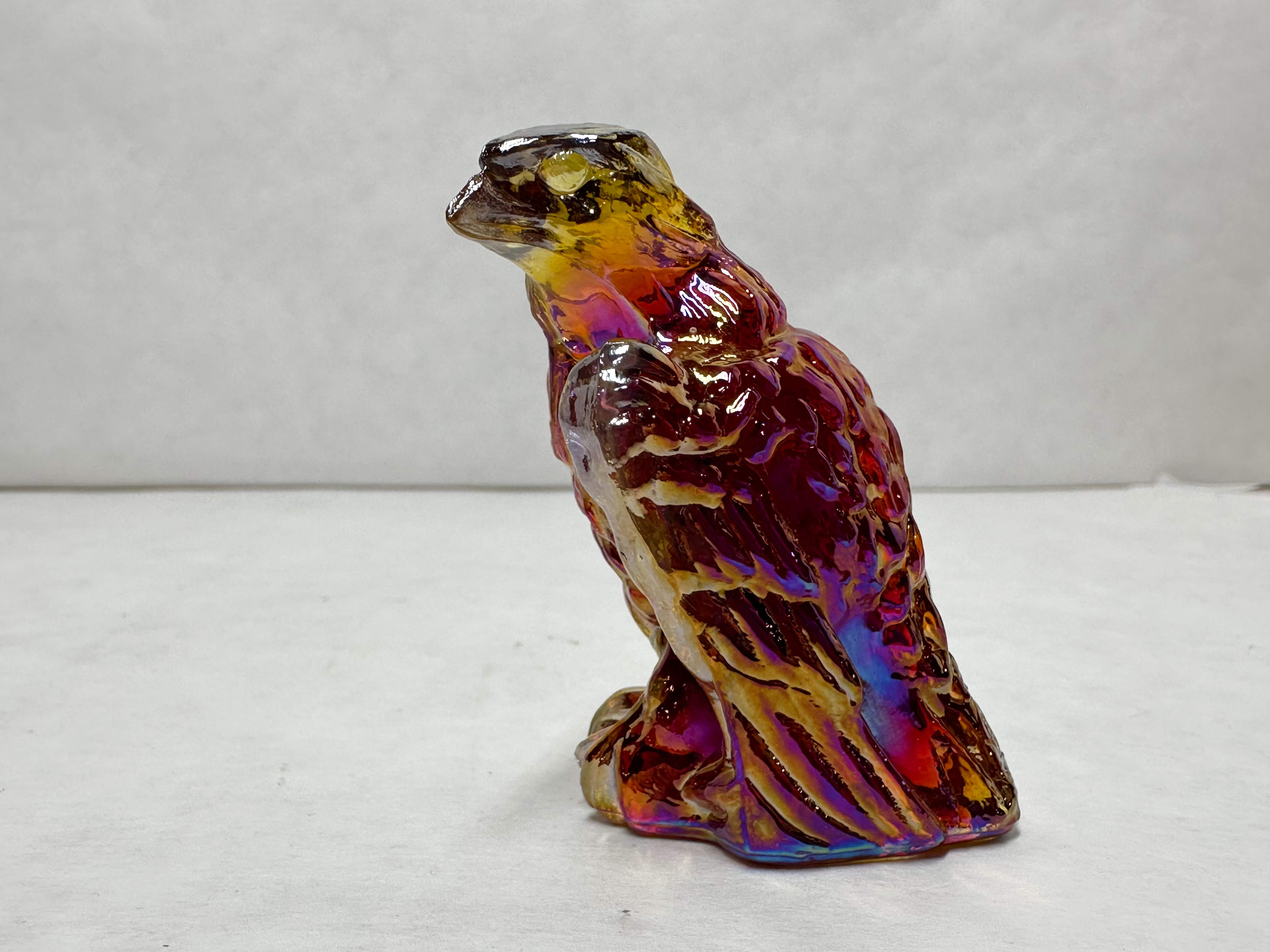 BOYD BERNIE THE EAGLE AMBERINA IRIDESCENT GLASS EAGLE