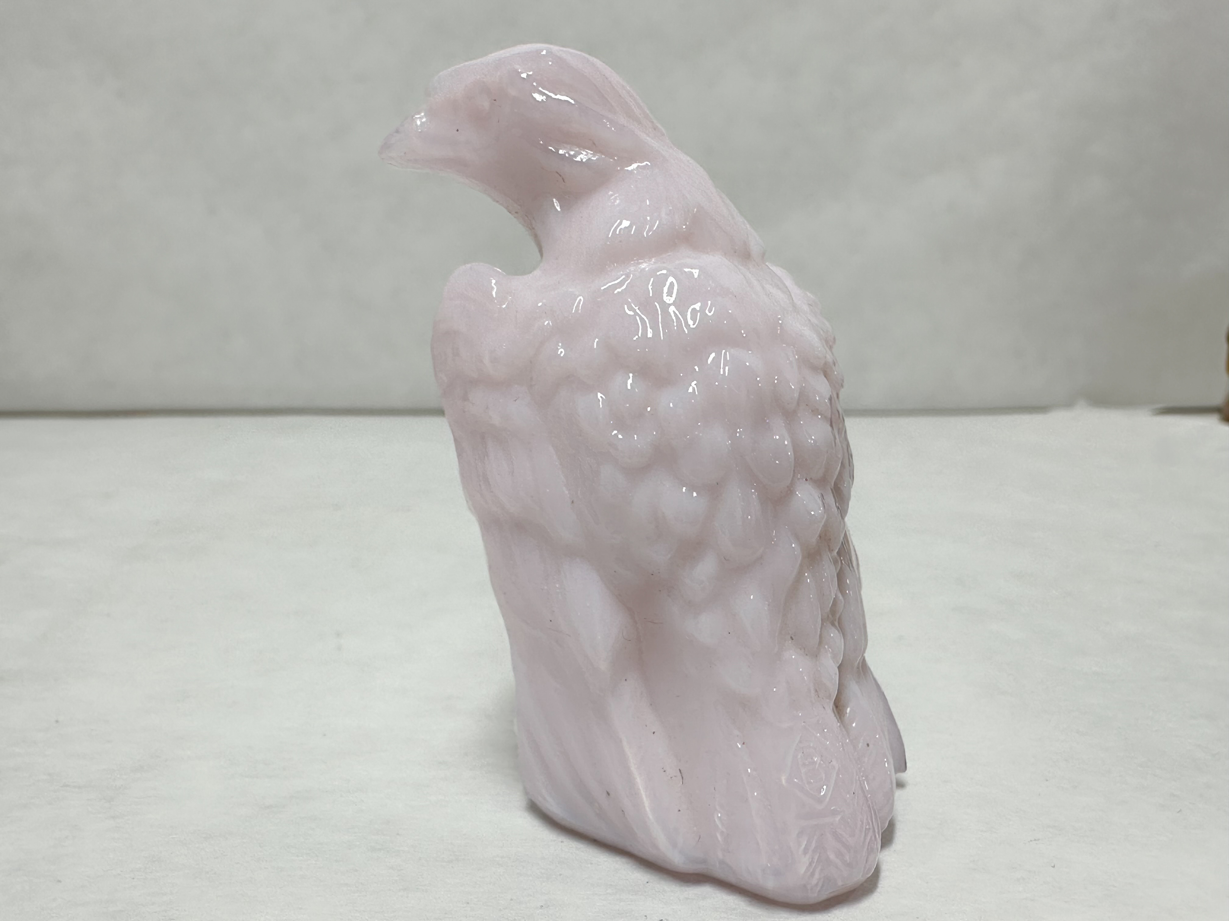 BOYD BERNIE THE EAGLE PINK SLAG GLASS EAGLE