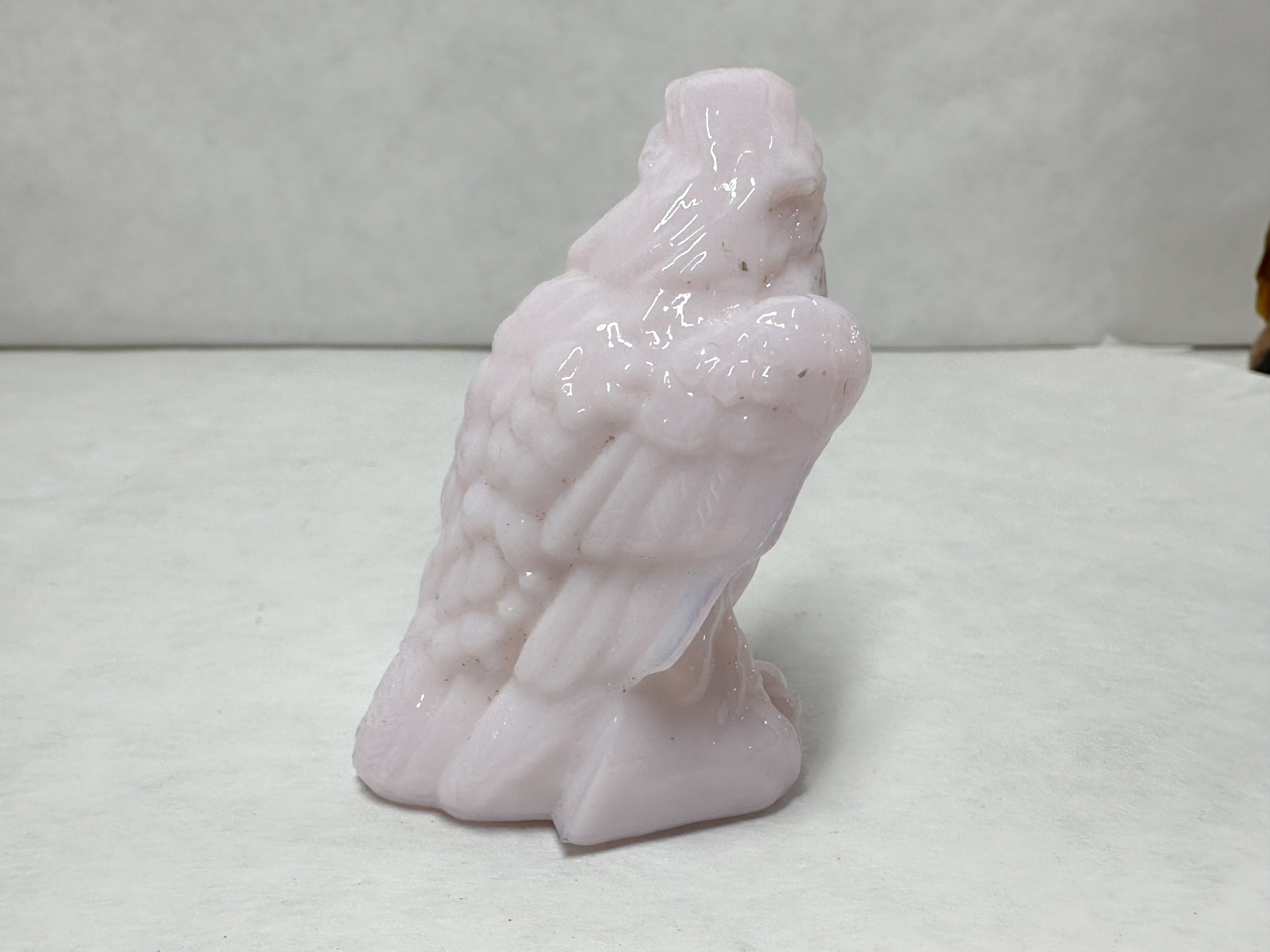 BOYD BERNIE THE EAGLE PINK SLAG GLASS EAGLE