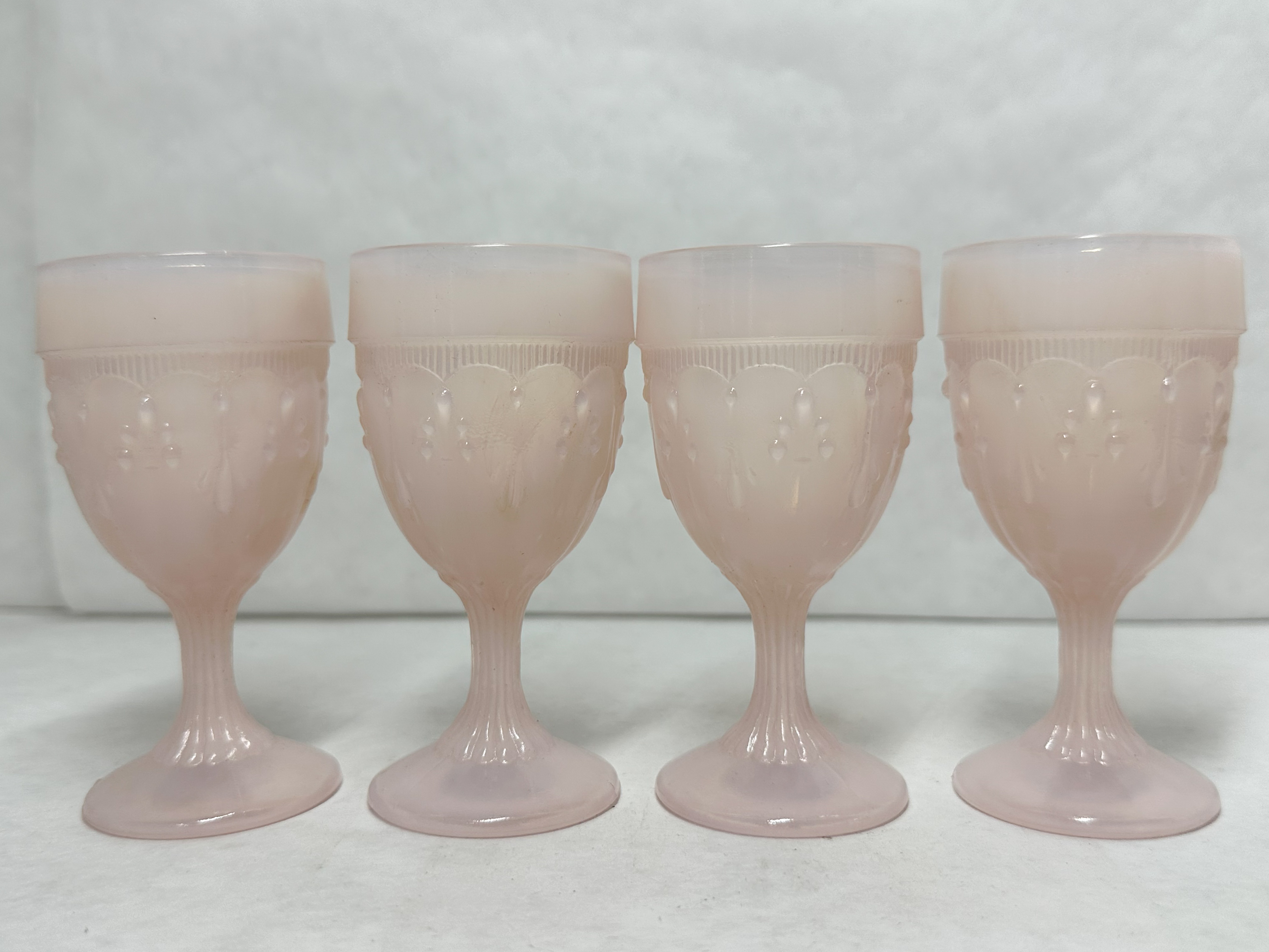 BOYD PINK OPAQUE GLASS GOBLETS, 20TH