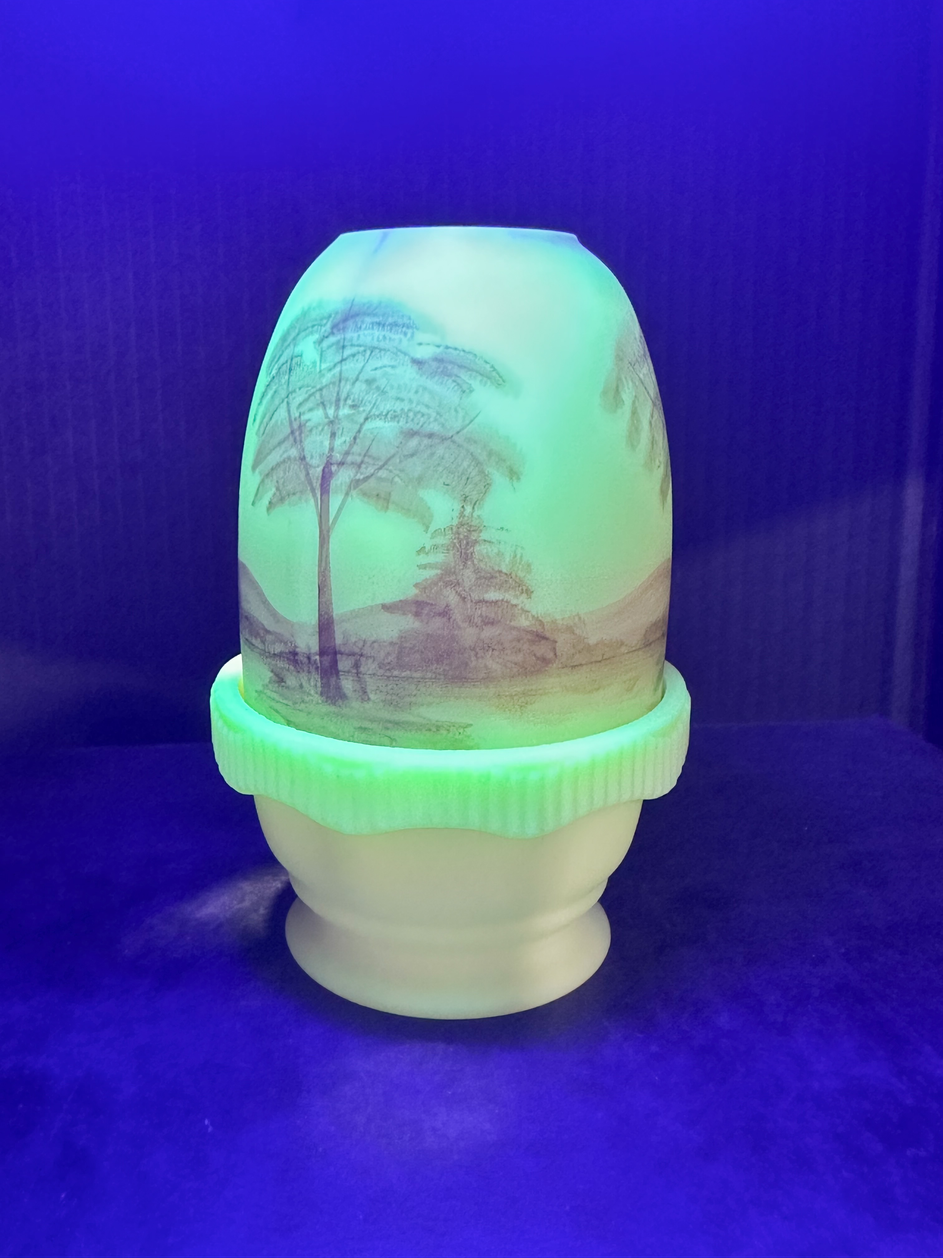 FENTON BURMESE GLASS FAIRY LAMP PIPER