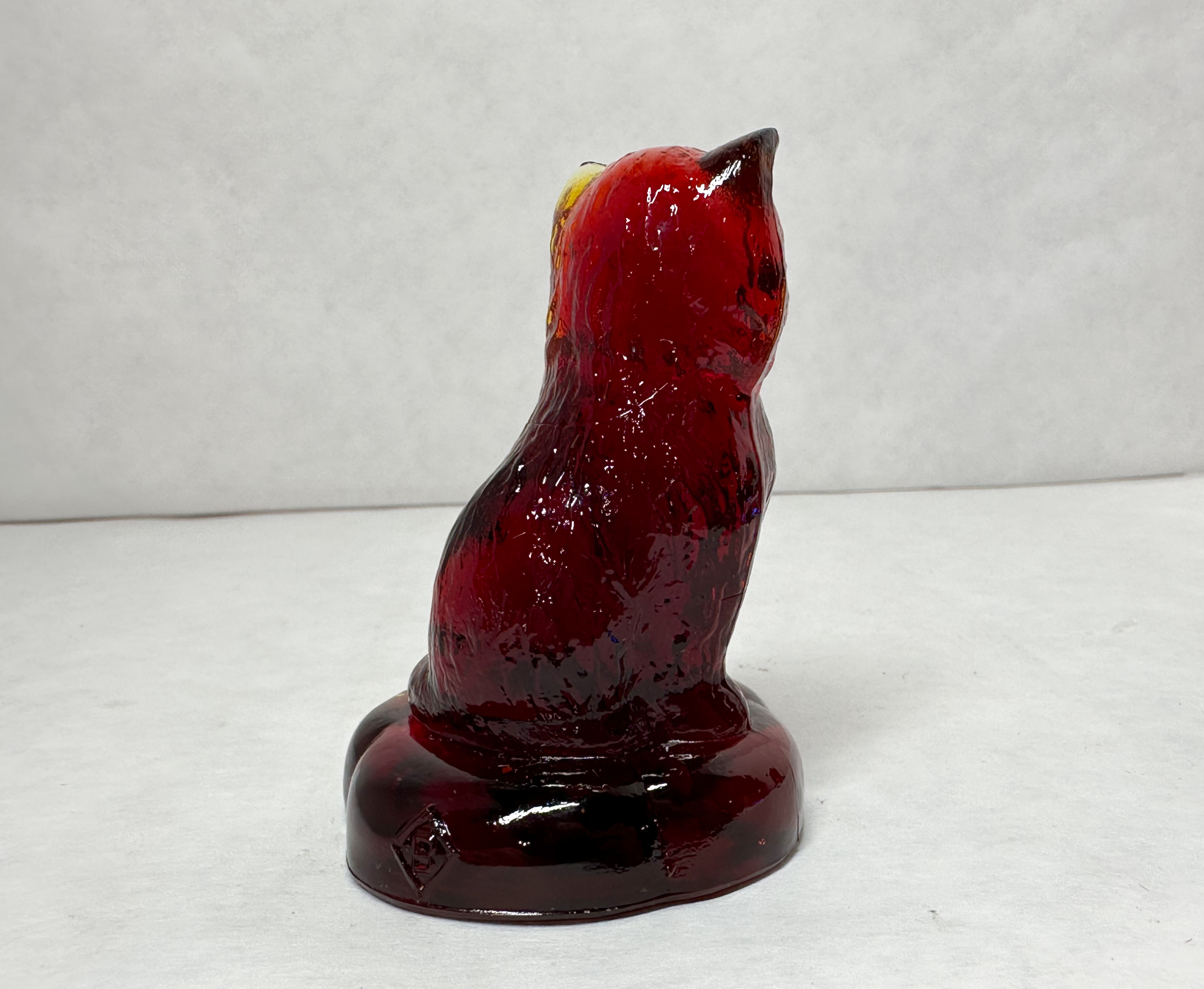 BOYD RUBY GLASS SITTING CAT PILLOW, 1978-1983