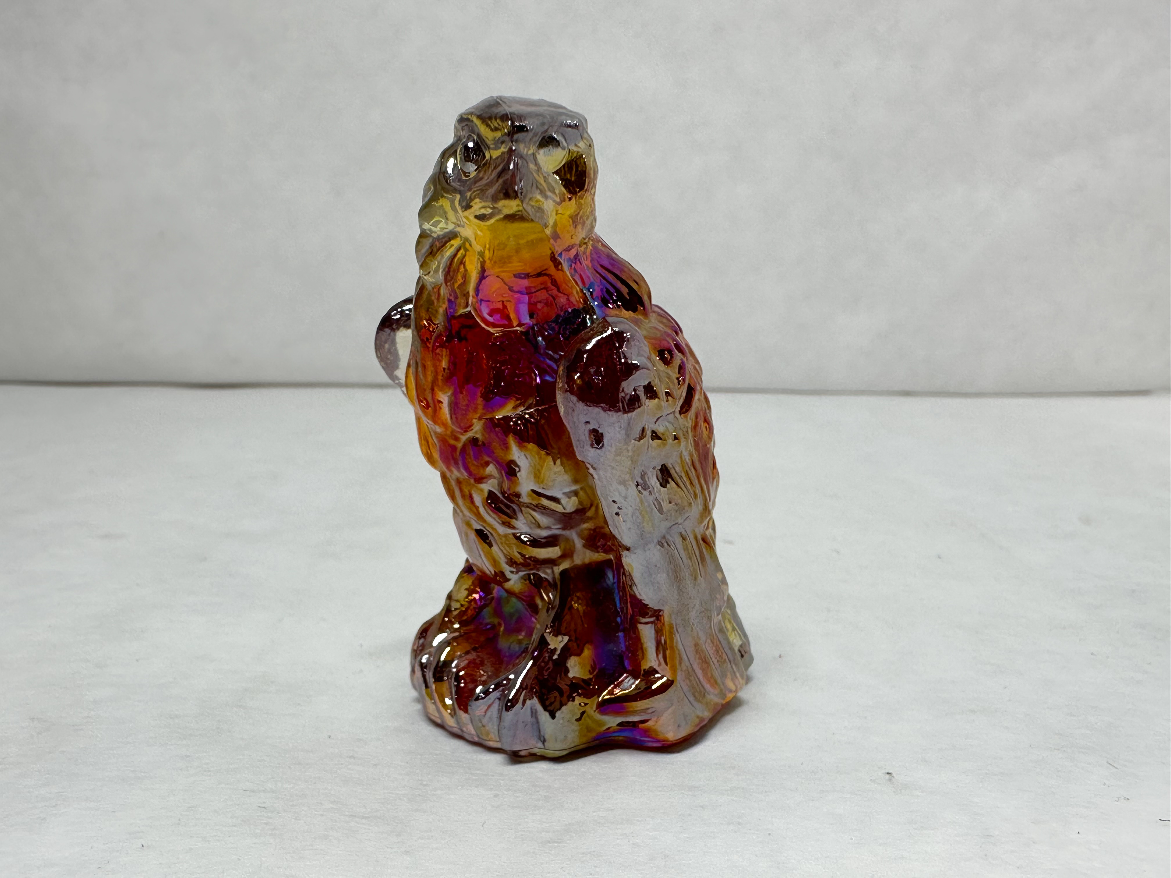 BOYD BERNIE EAGLE IRIDIZED CARNIVAL GLASS FIGURINE