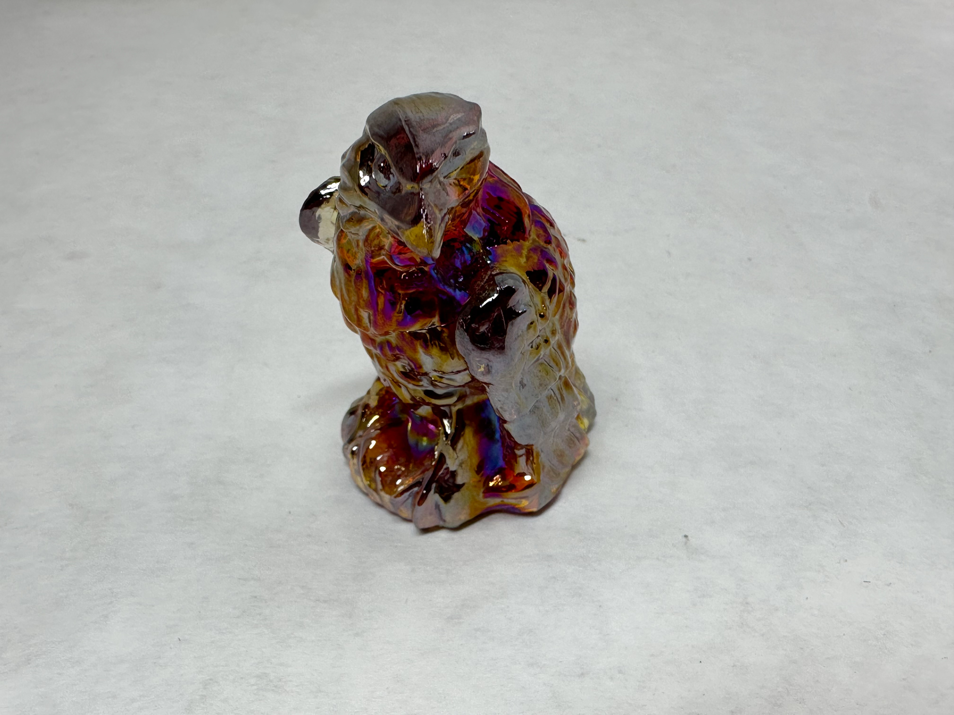 BOYD BERNIE EAGLE IRIDIZED CARNIVAL GLASS FIGURINE