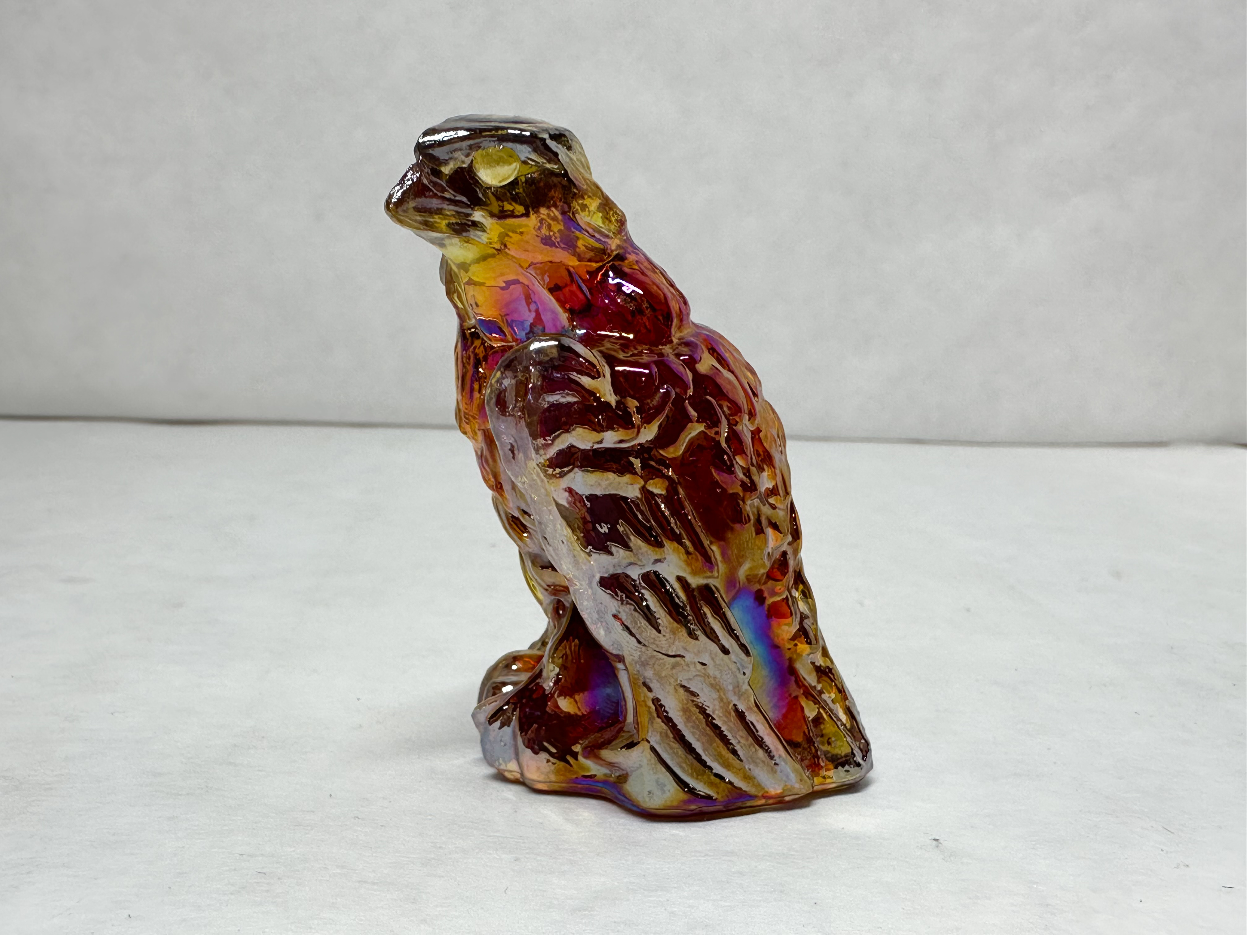 BOYD BERNIE EAGLE IRIDIZED CARNIVAL GLASS FIGURINE