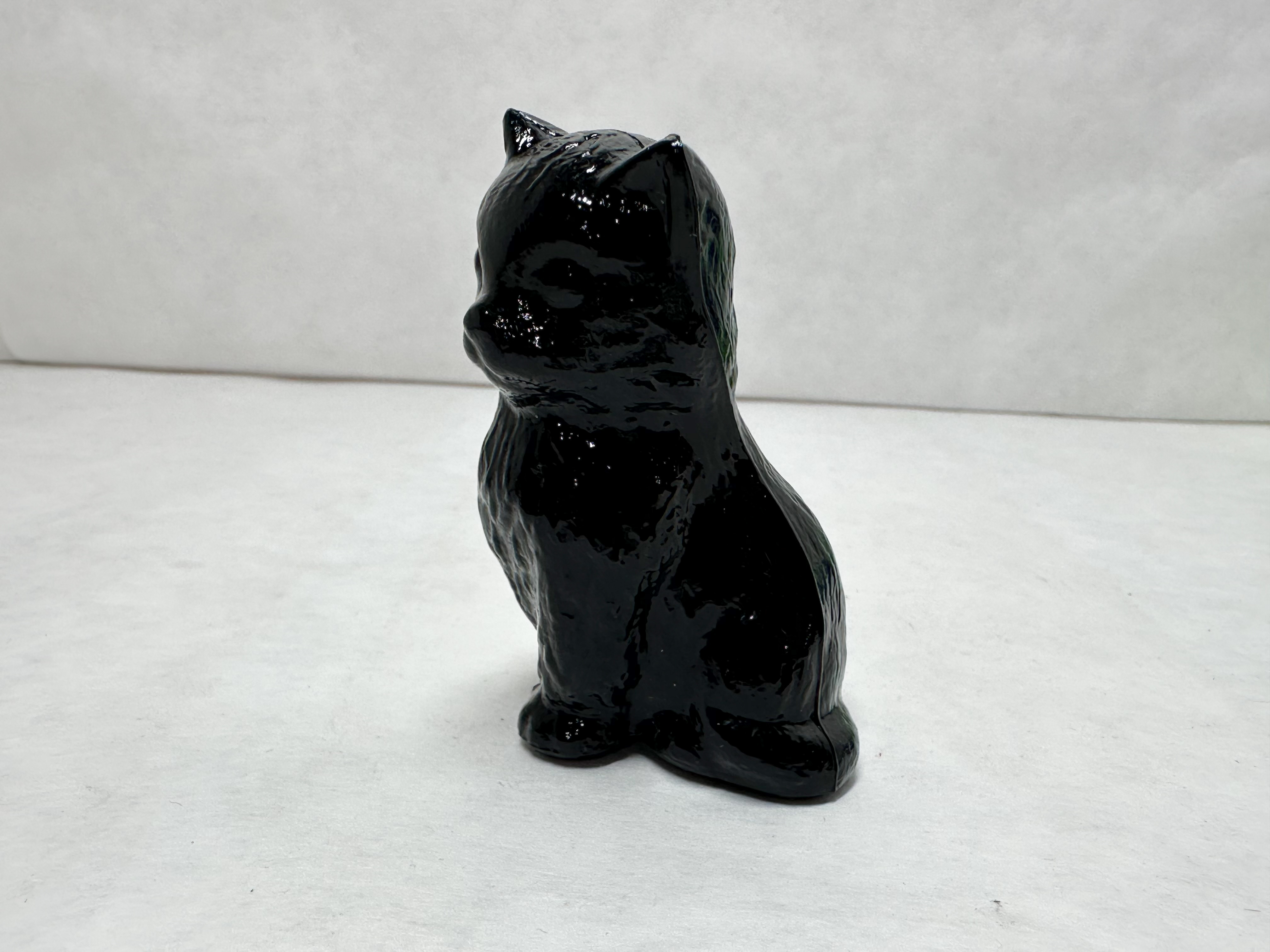 BOYD BLACK GLASS MISS COTTON KITTY