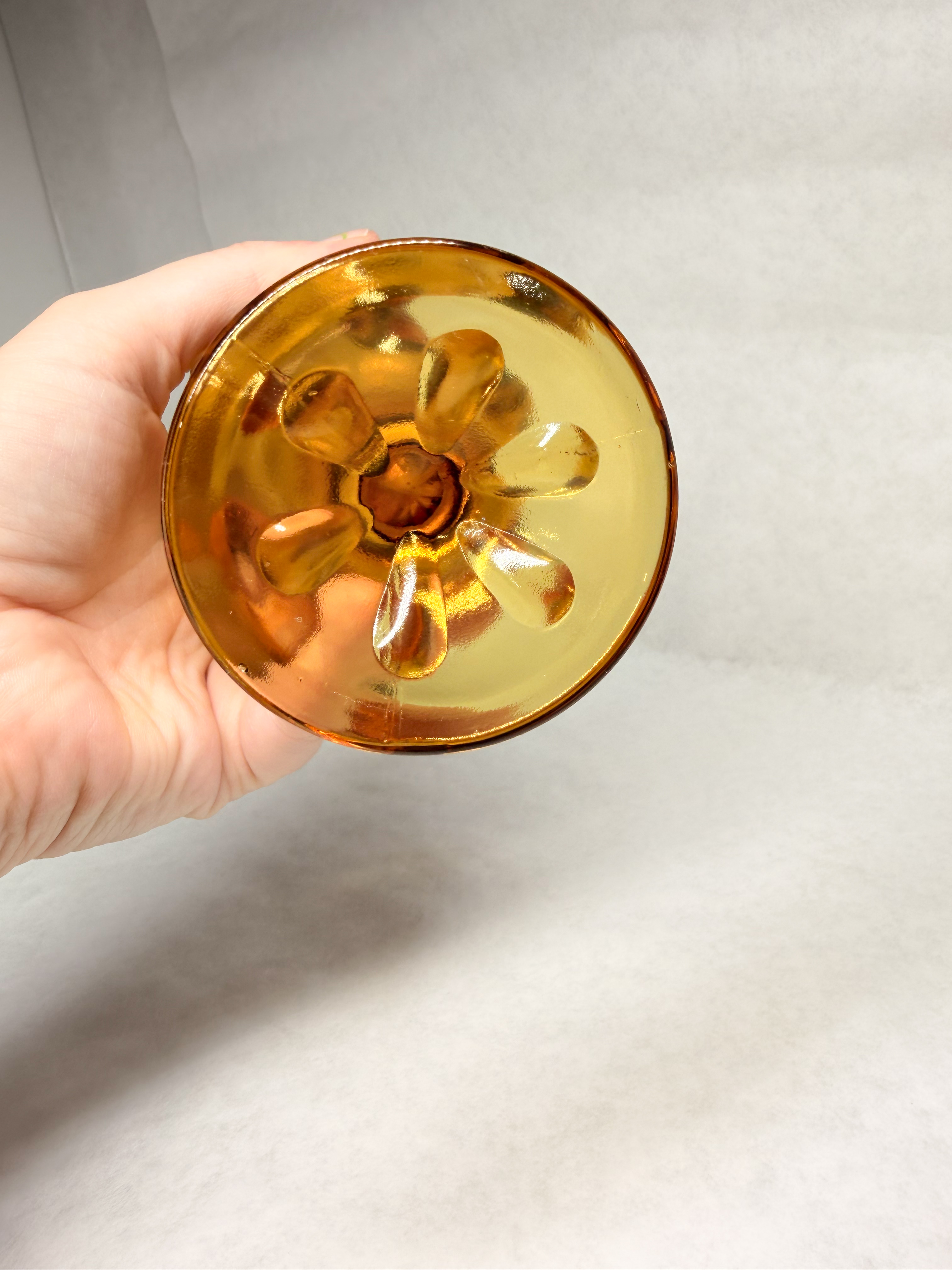 AMBER SWUNG ART GLASS VASE