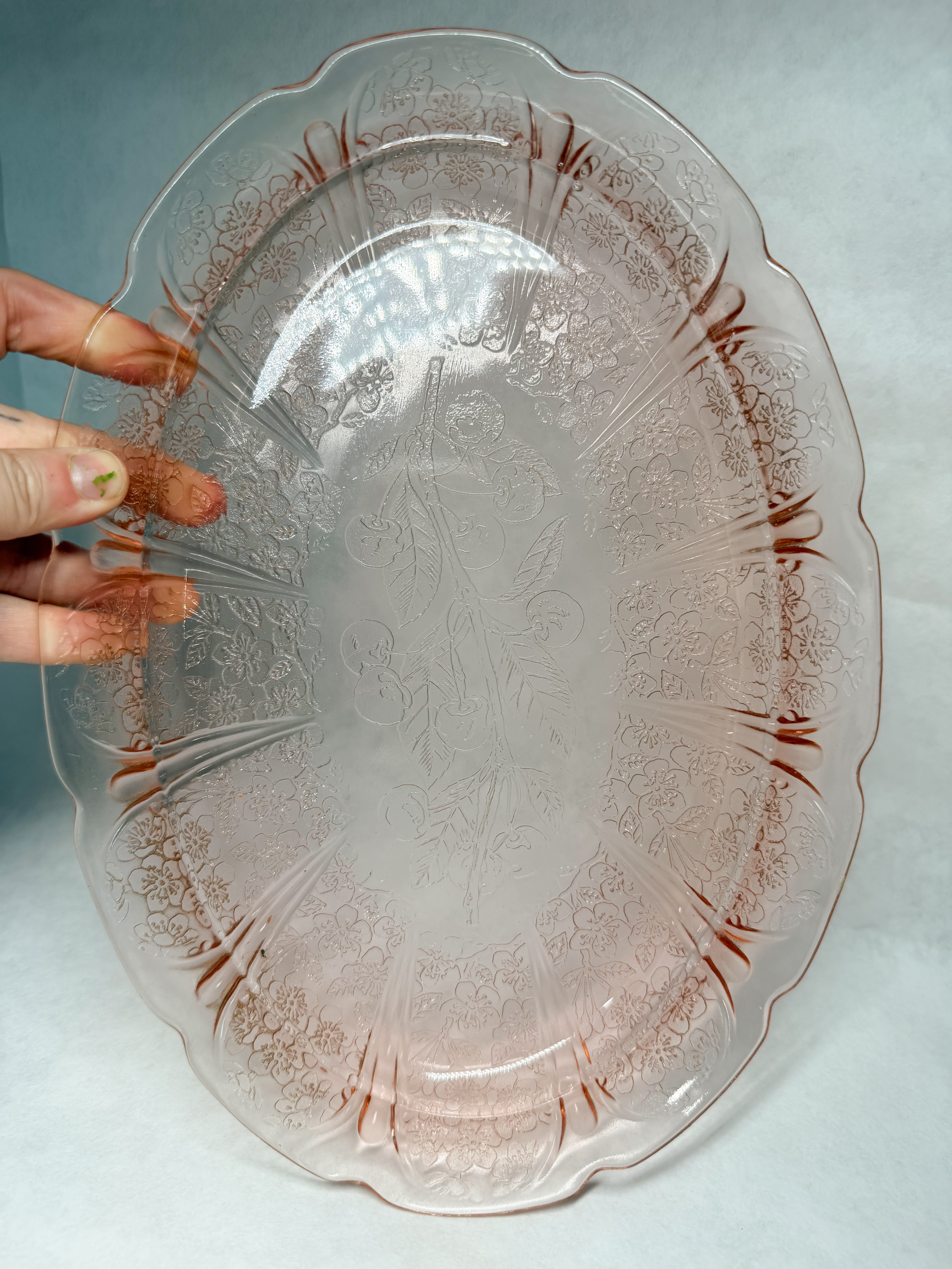 JEANNETTE TWO PINK GLASS PIECES, 1930S