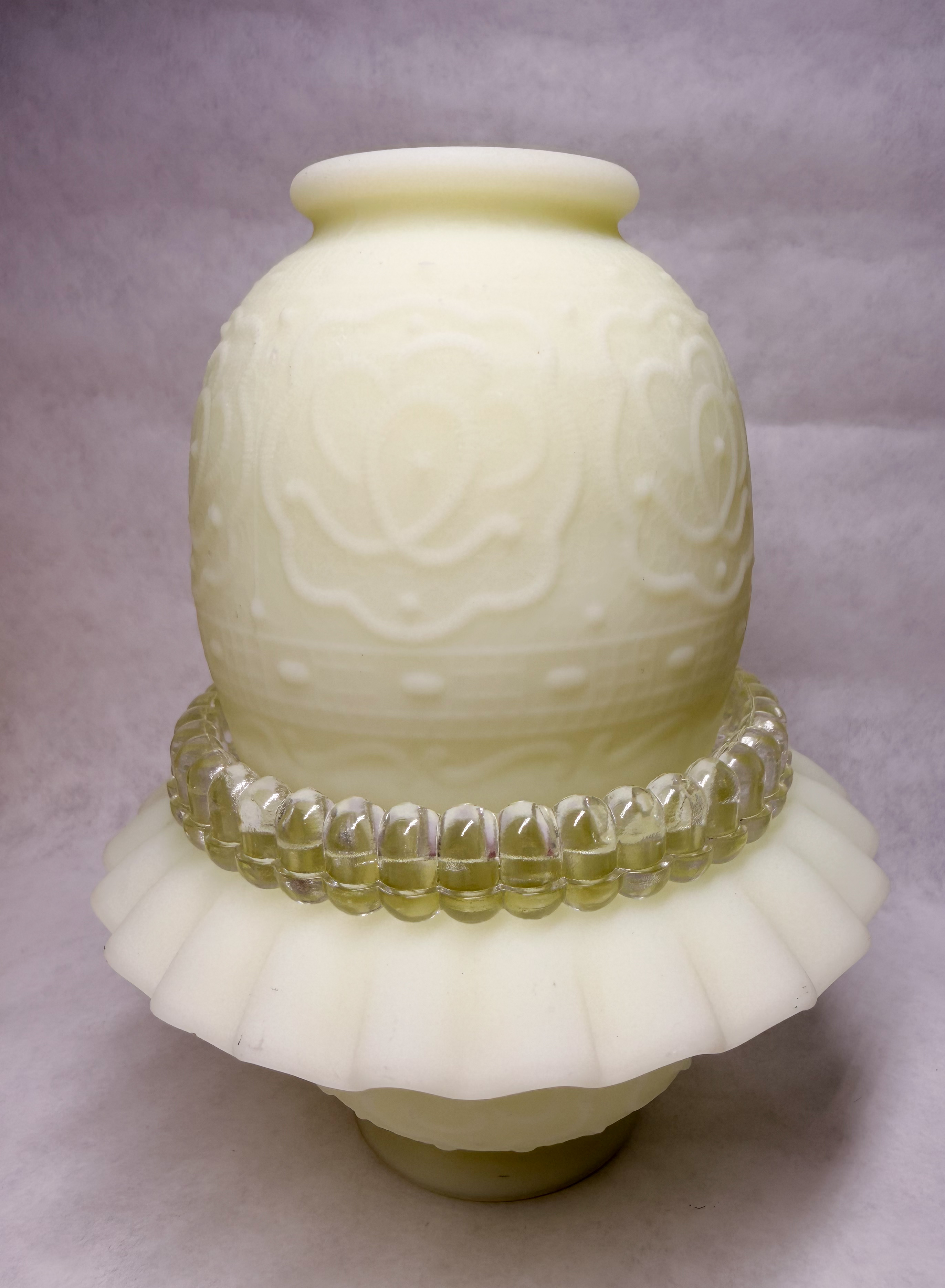 FENTON CUSTARD FAIRY LAMP, 1970S