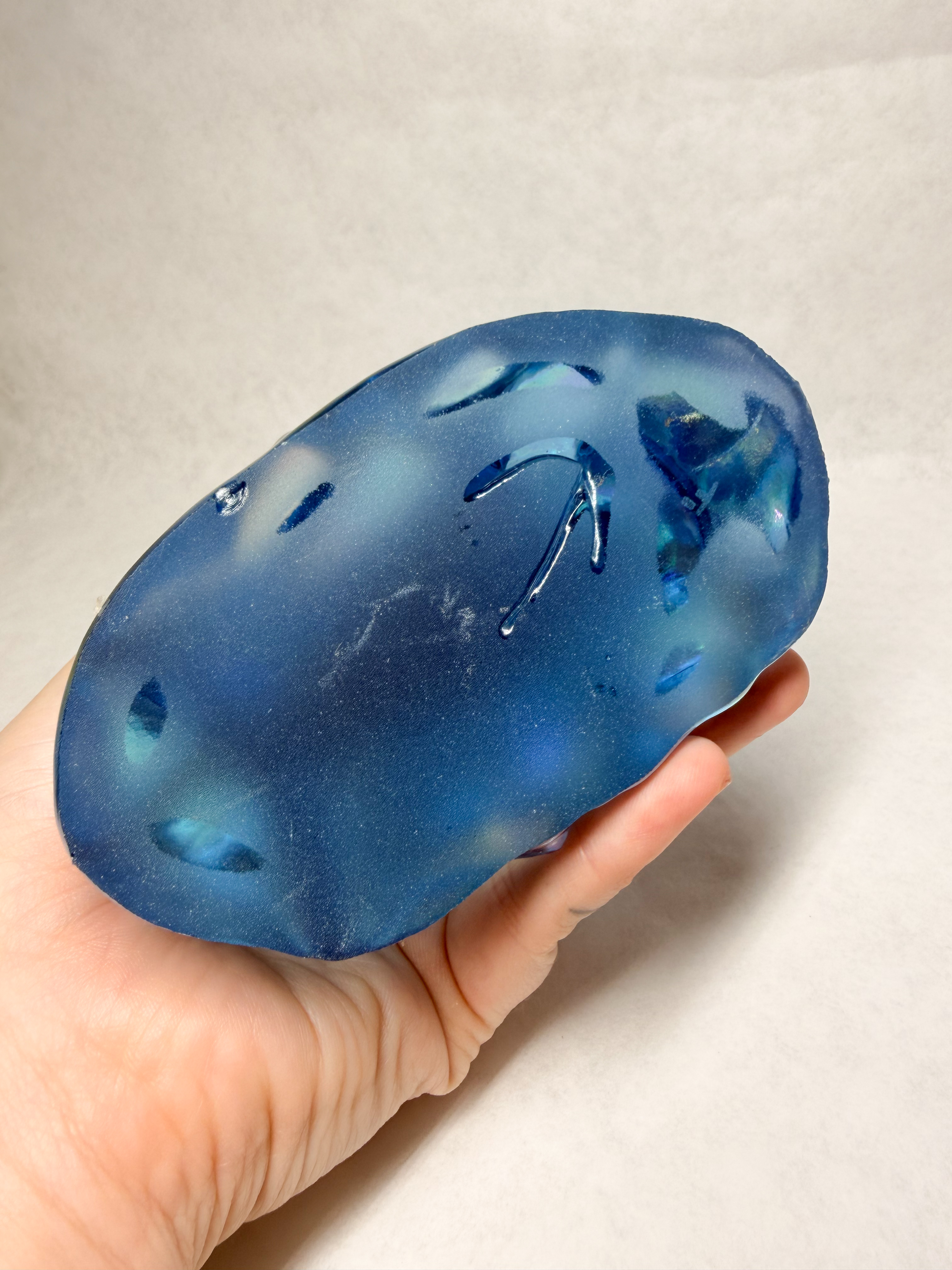 FENTON IRIDESCENT GLASS DOLPHIN, 1970S