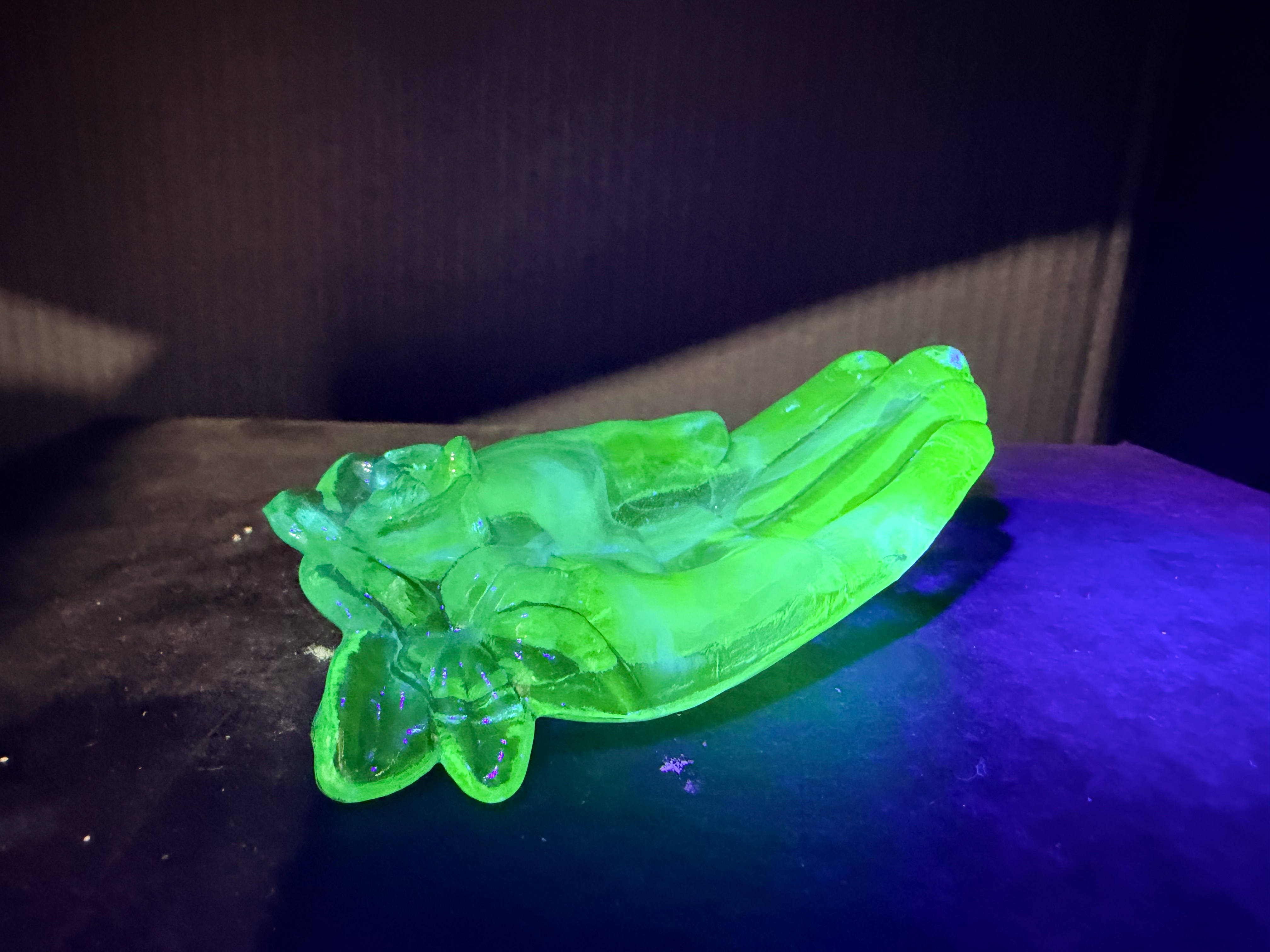 BOYD URANIUM GLASS HAND DISH, 1998