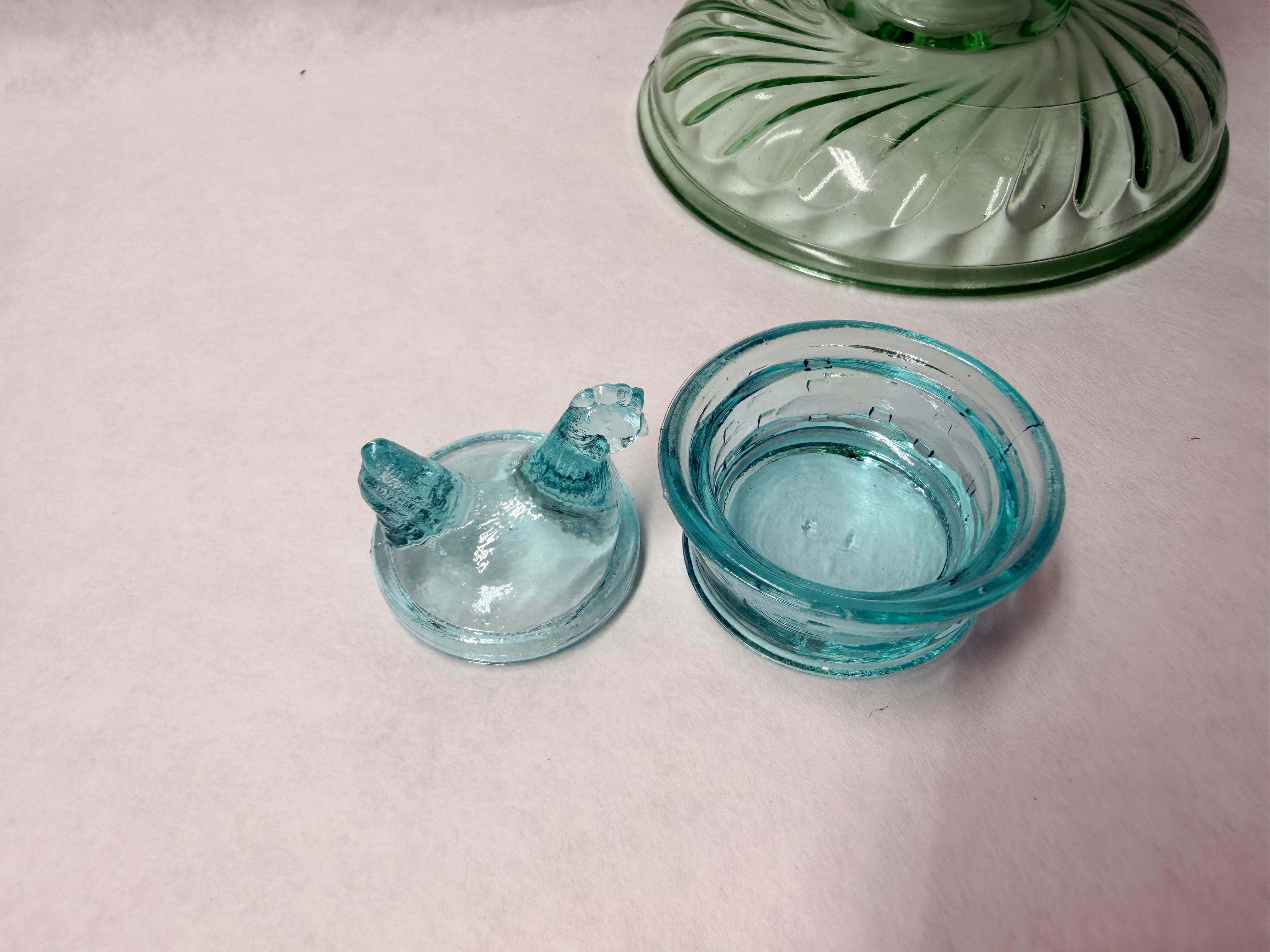 AQUA AND URANIUM PRESSED GLASS ARTICLES, 20TH CENTURY
