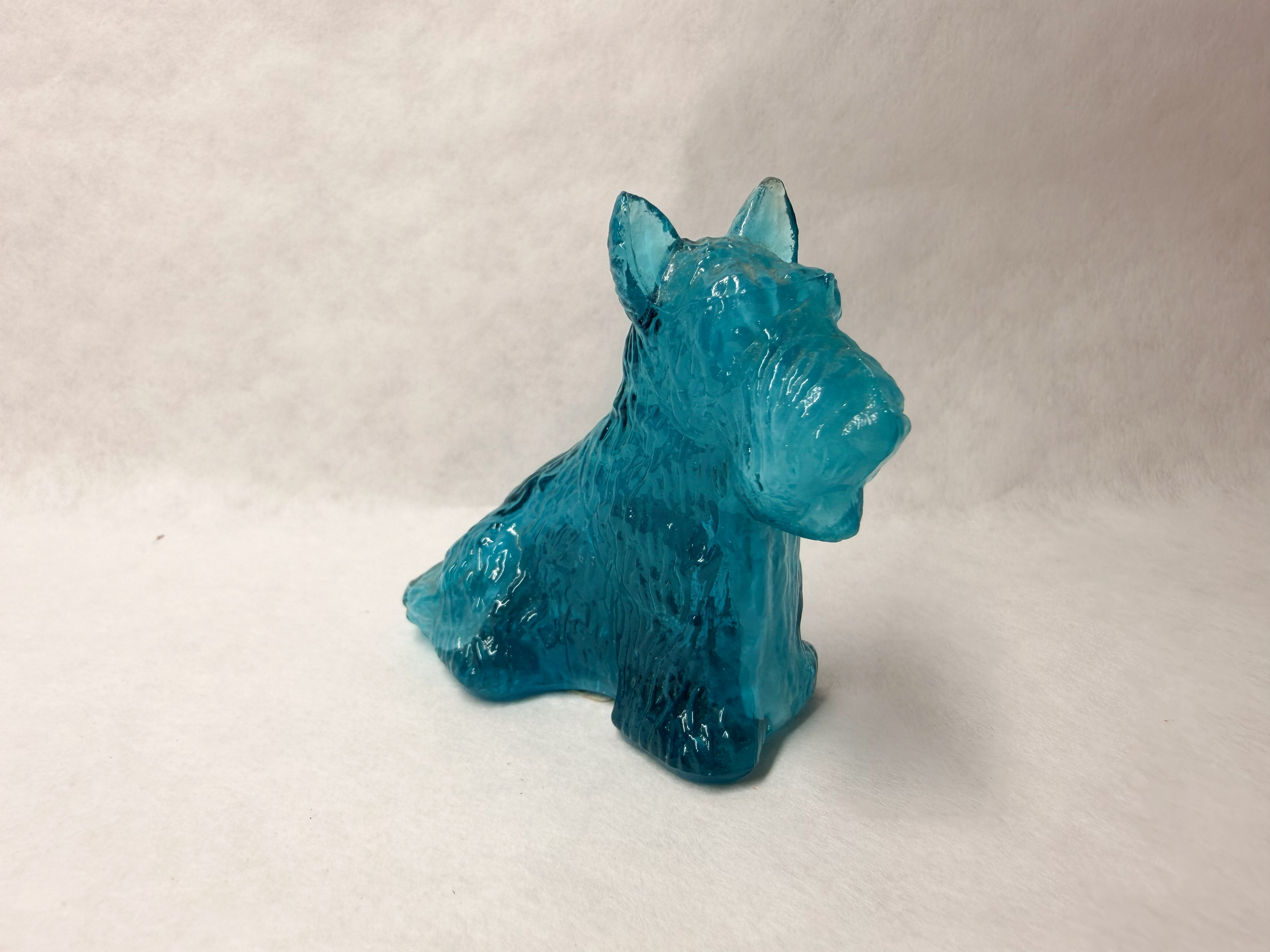 BLUEBERRY SWIRL URANIUM GLASS SCOTTIE DOG